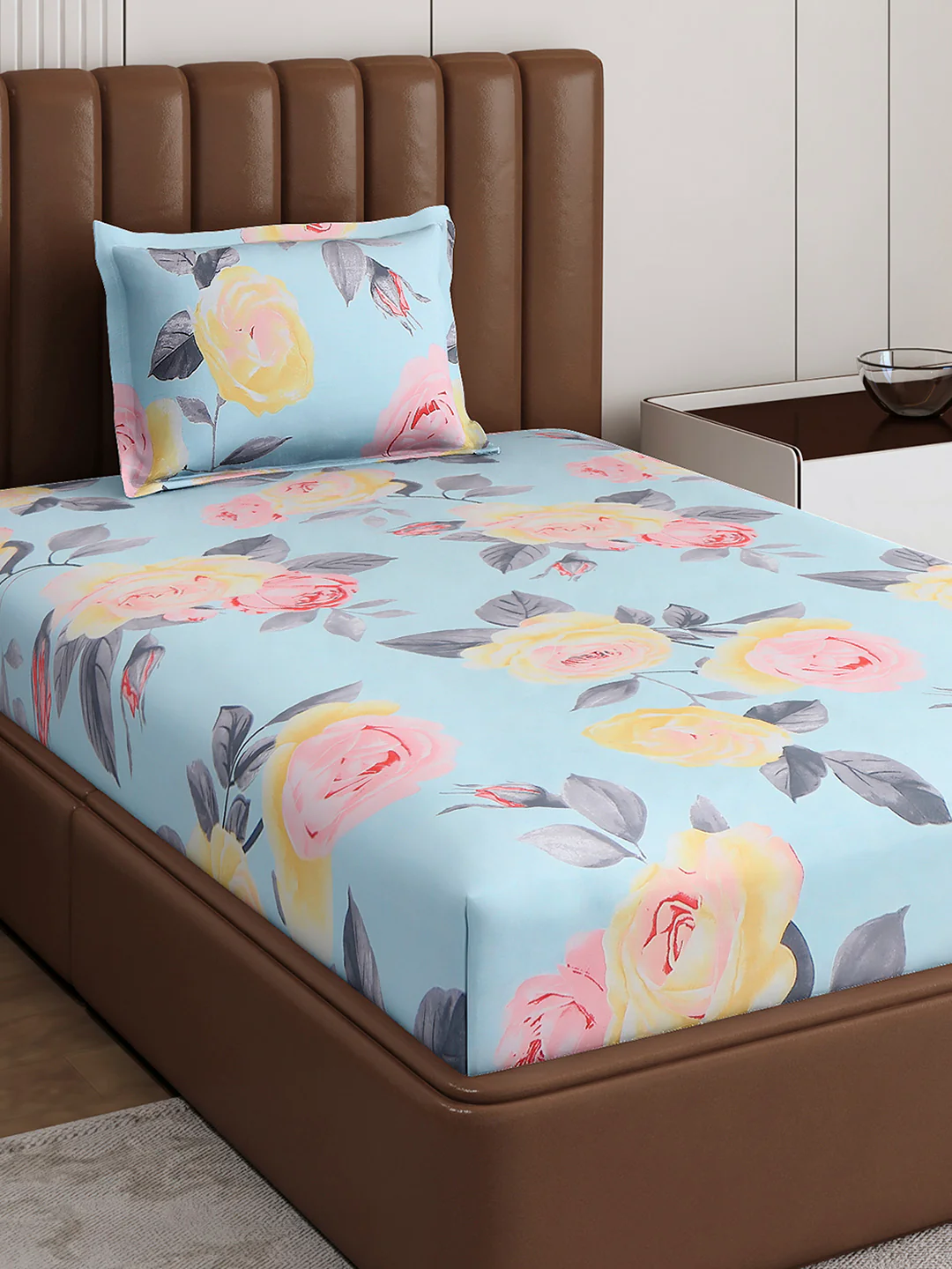 120 GSM Polyester Single Bedsheet with 1 Pillow Cover (Pixel) - Image 4