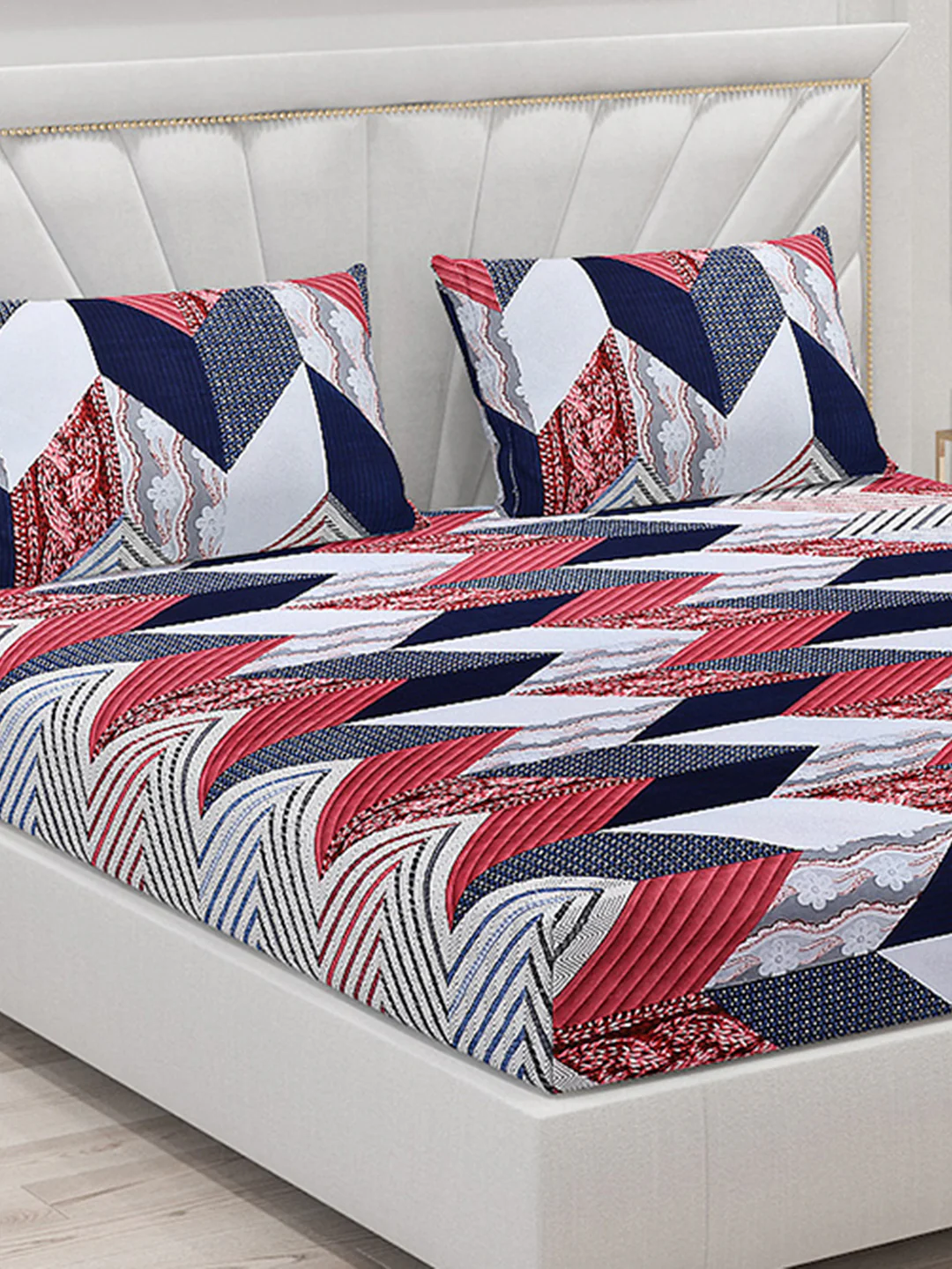 125 GSM Polyester Double Bed Bedsheet with 2 Pillow Covers - Image 5