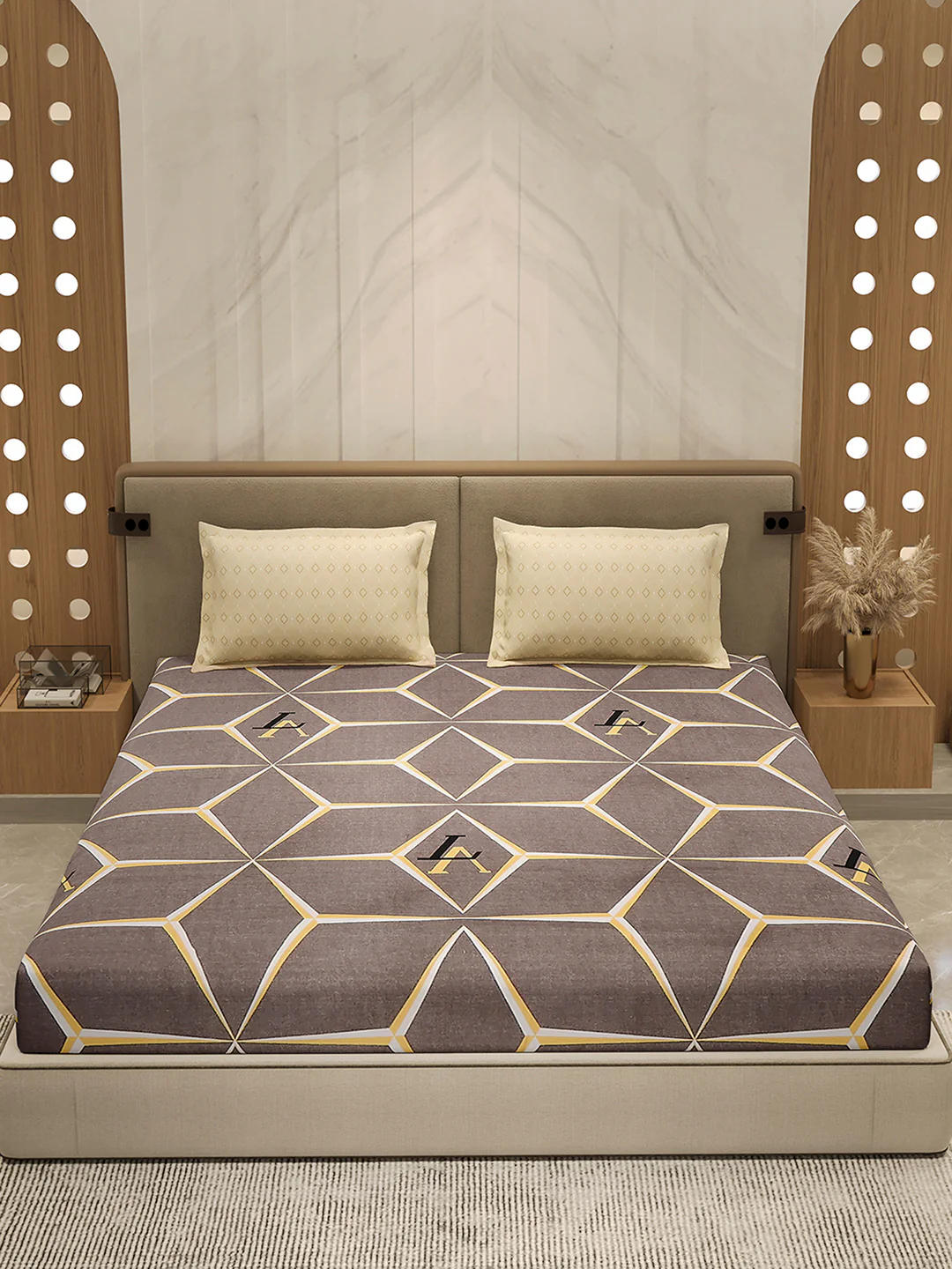 130 GSM Polyester Double Bed 1 Bedsheet with 2 Pillow Cover (Immortal) - Image 2
