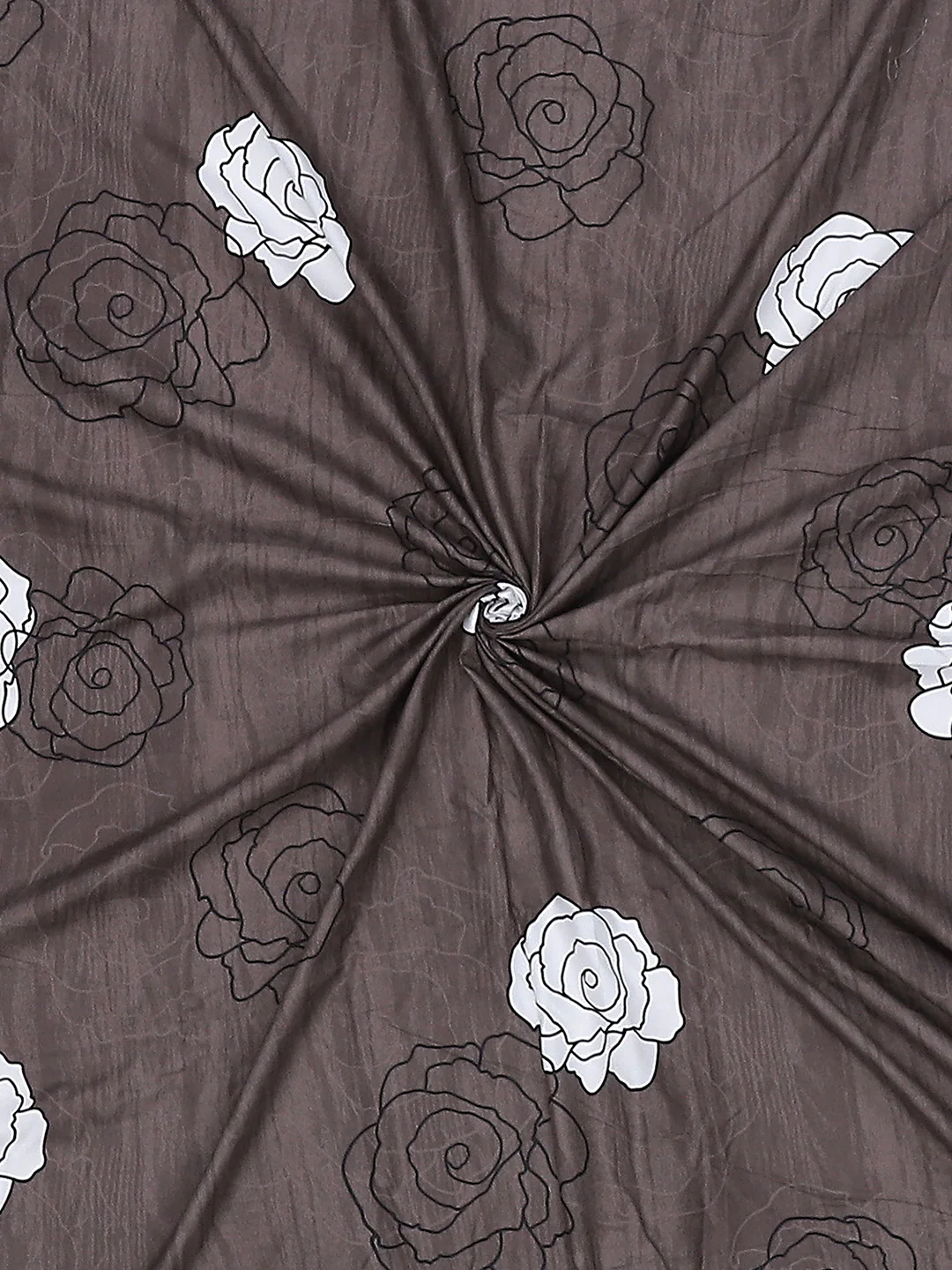 130 GSM Polyester Double Bed Bedsheet with 2 Pillow Covers - Image 9