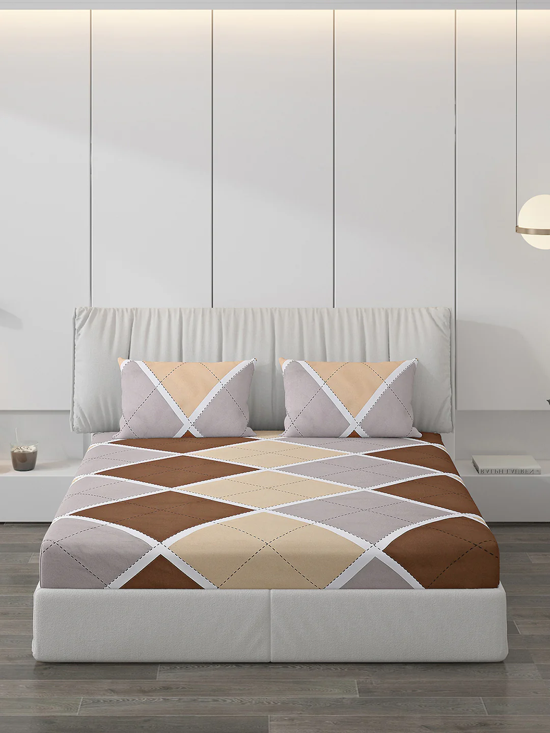 130 GSM Polyester Double Bed Bedsheet with 2 Pillow Covers - Image 3