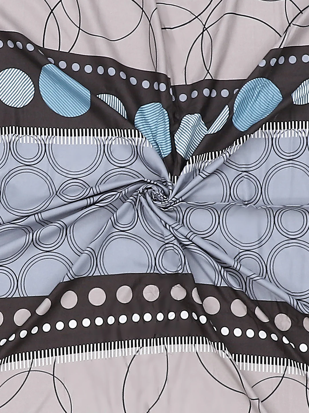 130 GSM Polyester Double Bed Bedsheet with 2 Pillow Covers - Image 9