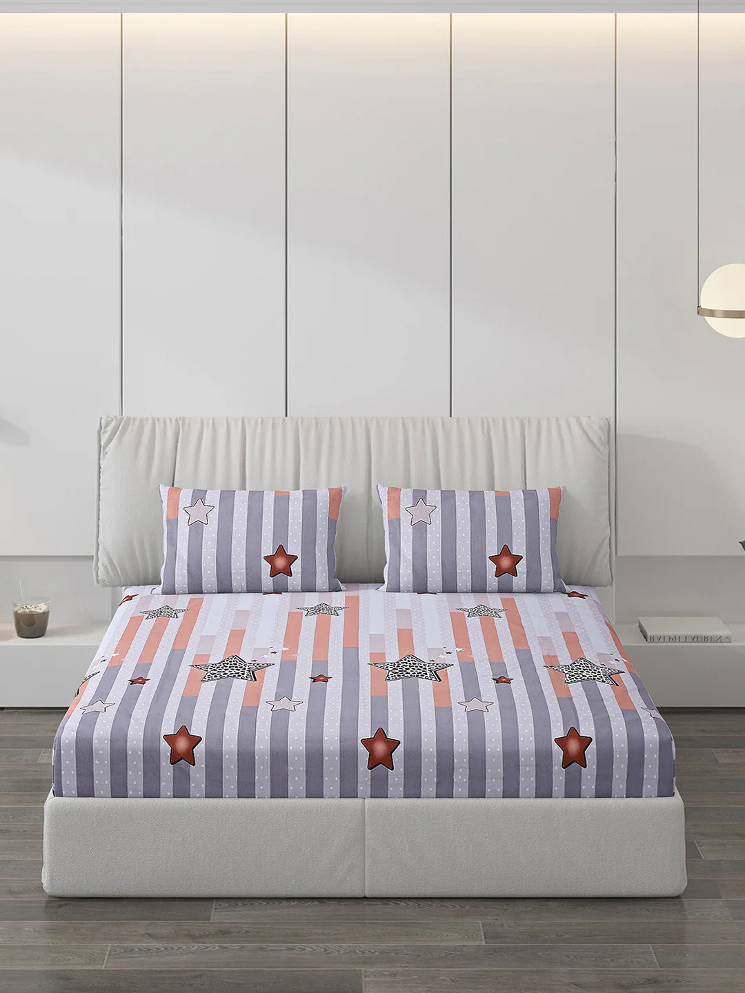 130 GSM Polyester Double Bed Bedsheet with 2 Pillow Covers - Image 3