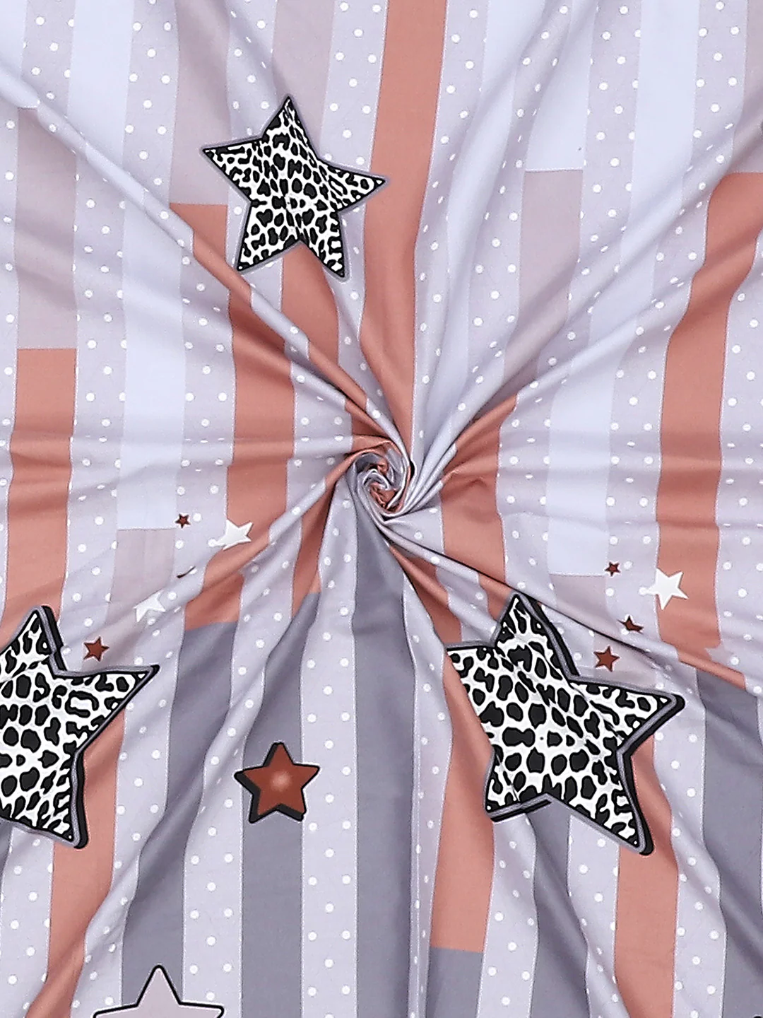 130 GSM Polyester Double Bed Bedsheet with 2 Pillow Covers - Image 9