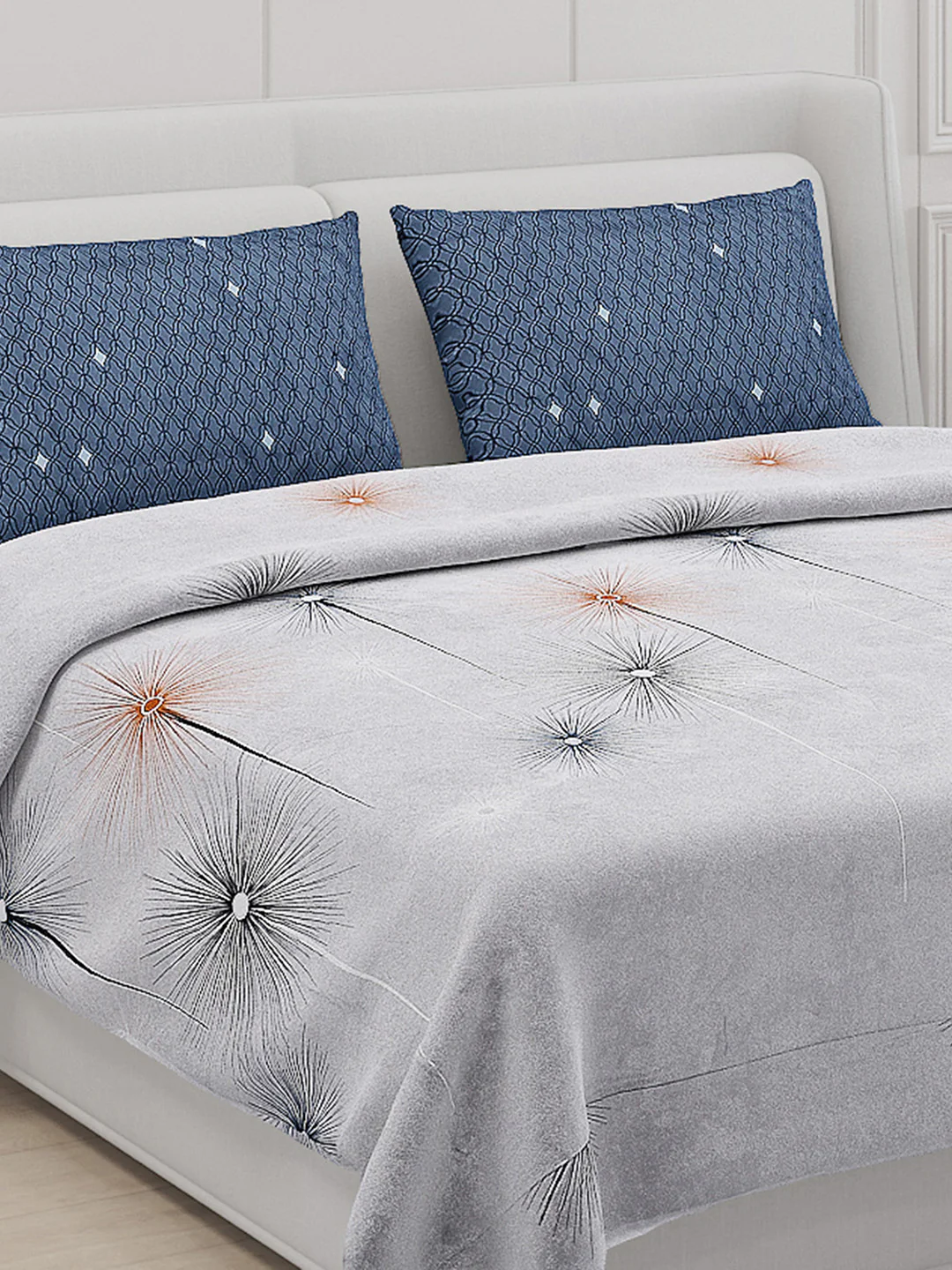 130 GSM Polyester Double Bed Bedsheet with 2 Pillow Covers - Image 5