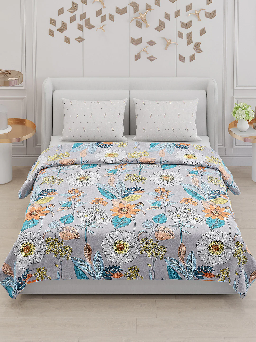 130 GSM Polyester Double Bed Bedsheet with 2 Pillow Covers - Image 2