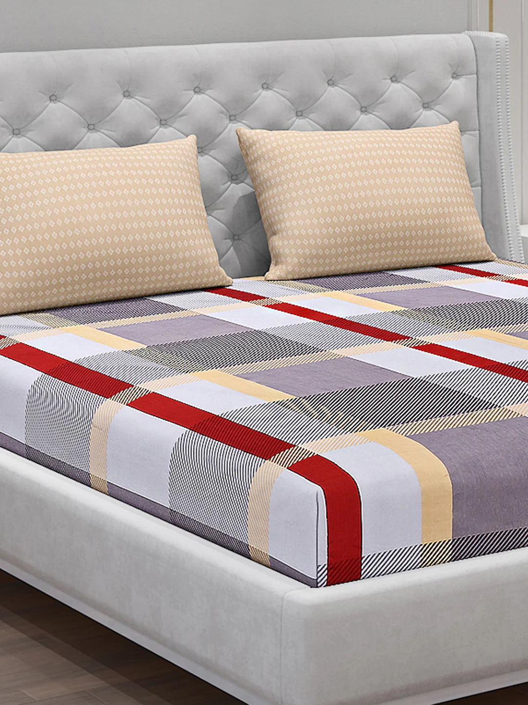 130 GSM Polyester Double Bed Bedsheet with 2 Pillow Covers - Image 5
