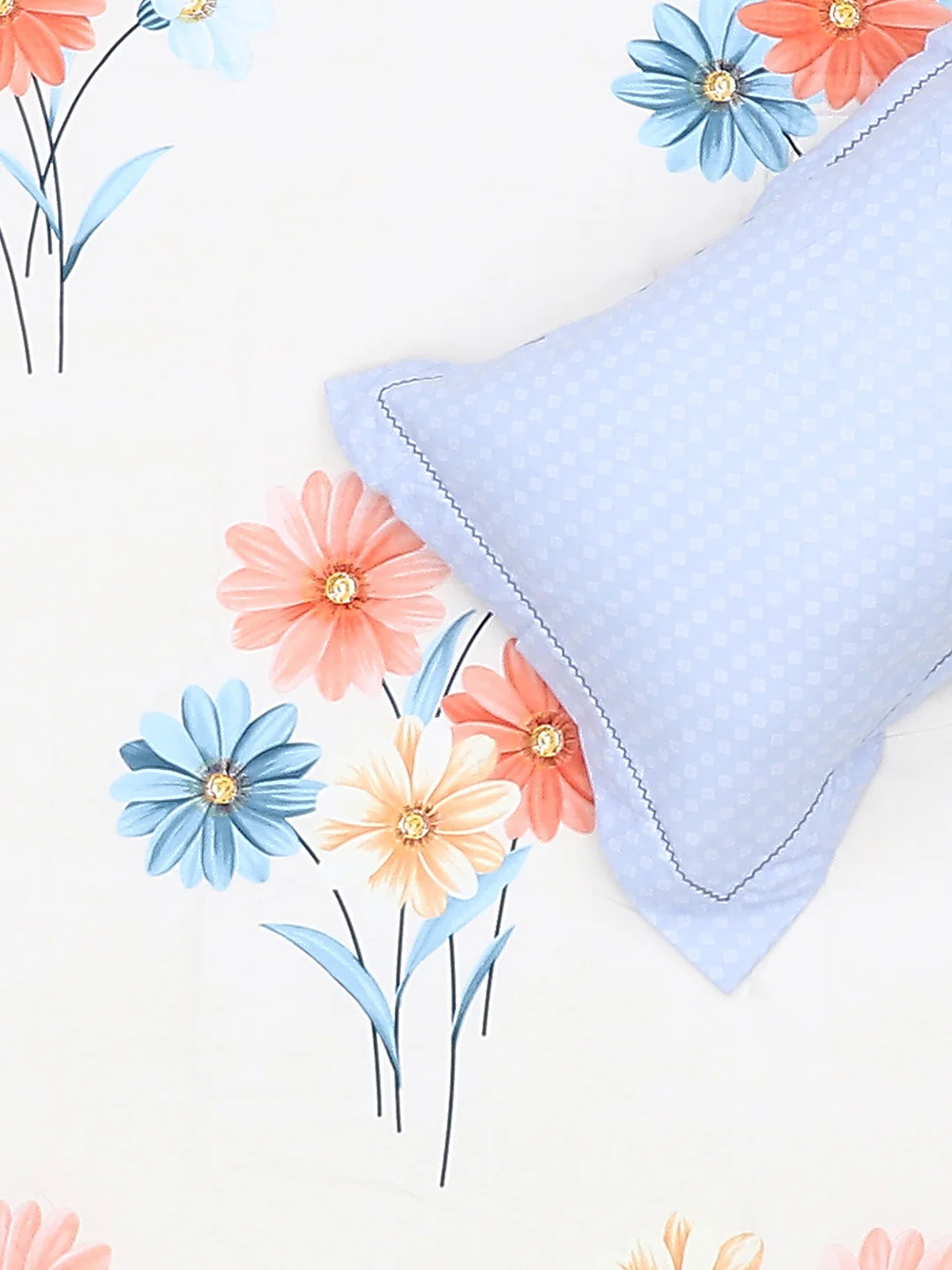 130 GSM Polyester Double Bed Bedsheet with 2 Pillow Covers - Image 6