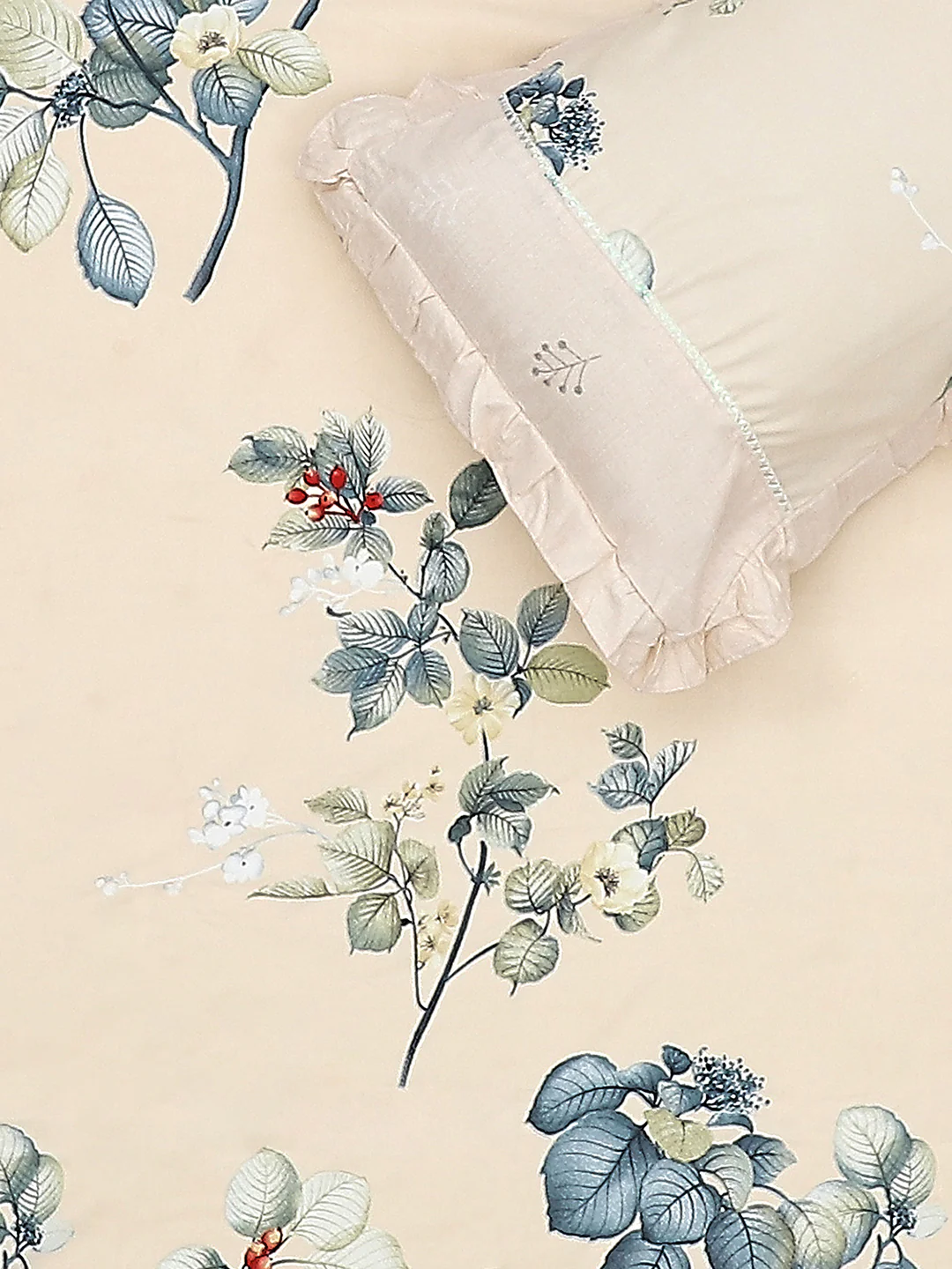 130 GSM Polyester Double Bed Bedsheet with 2 Pillow Covers - Image 6