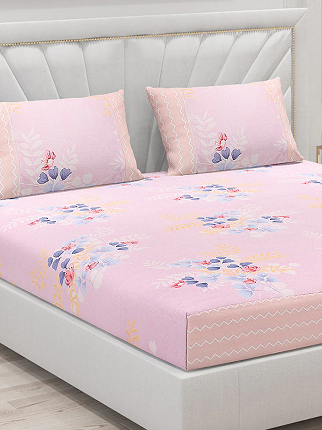130 GSM Polyester Double Bed Bedsheet with 2 Pillow Covers - Image 5
