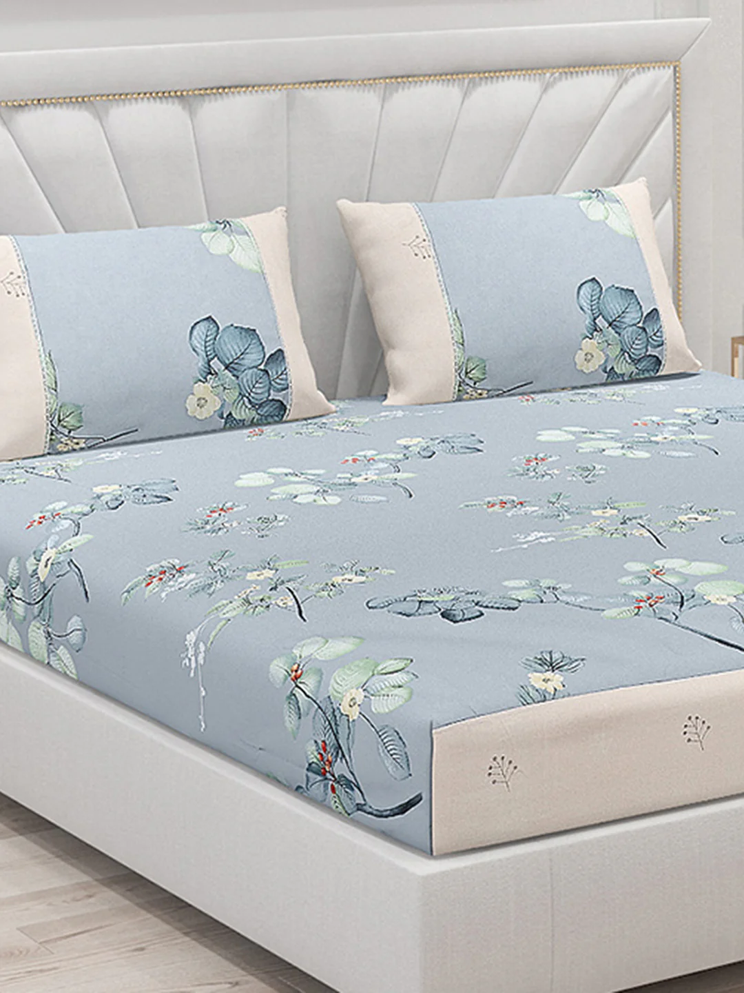 130 GSM Polyester Double Bed Bedsheet with 2 Pillow Covers - Image 5