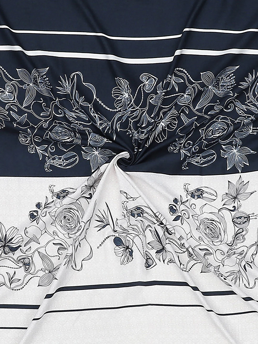 130 GSM Polyester Double Bed Bedsheet with 2 Pillow Covers - Image 9