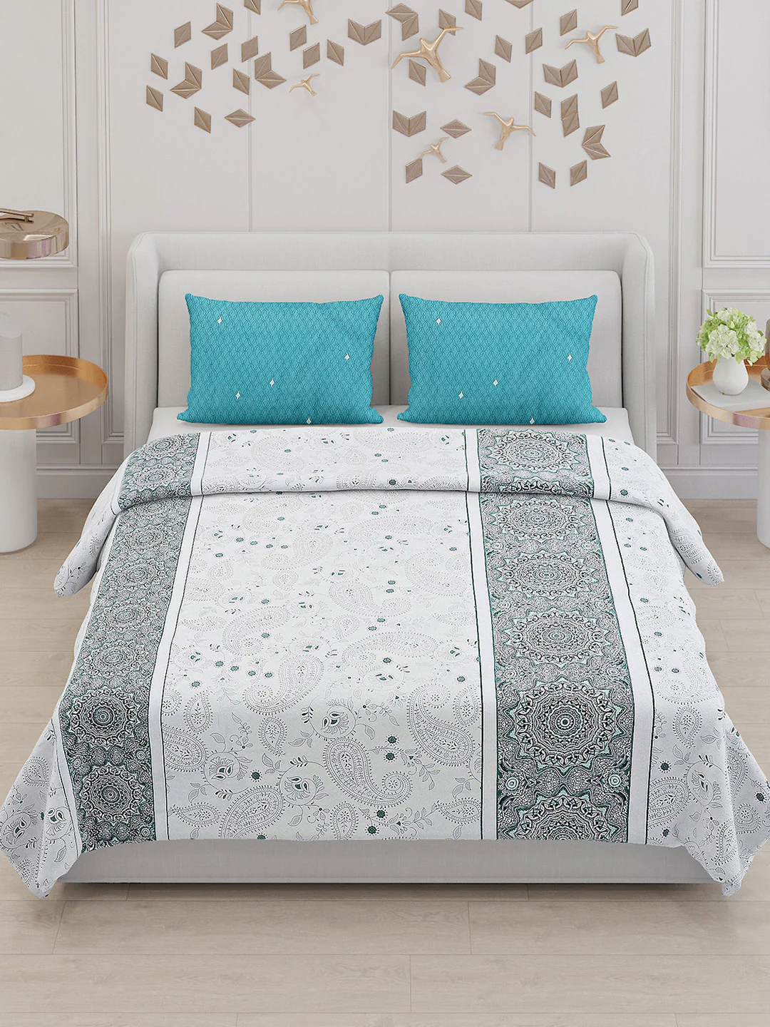 130 GSM Polyester Double Bed Bedsheet with 2 Pillow Covers - Image 2