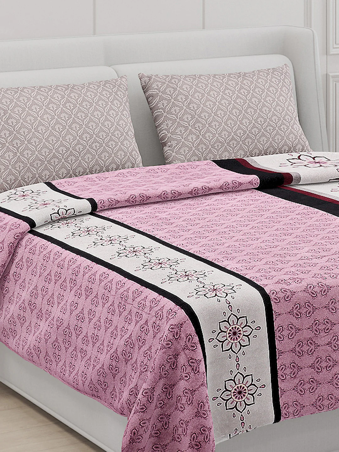 130 GSM Polyester Double Bed Bedsheet with 2 Pillow Covers - Image 5