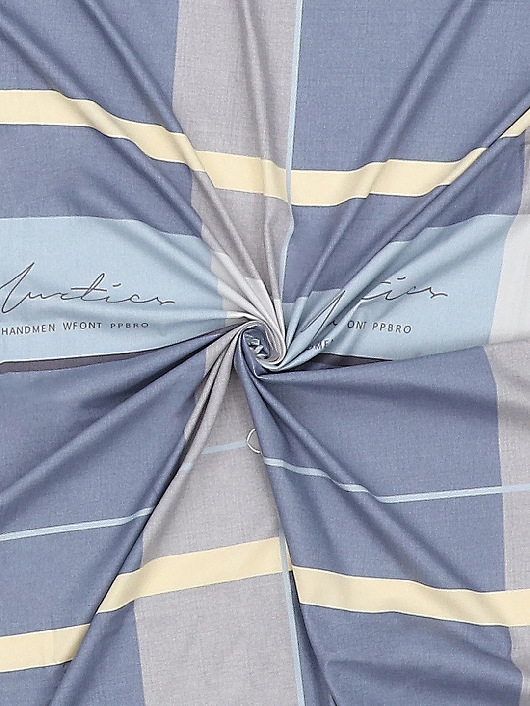 130 GSM Polyester Double Bed Bedsheet with 2 Pillow Covers - Image 9