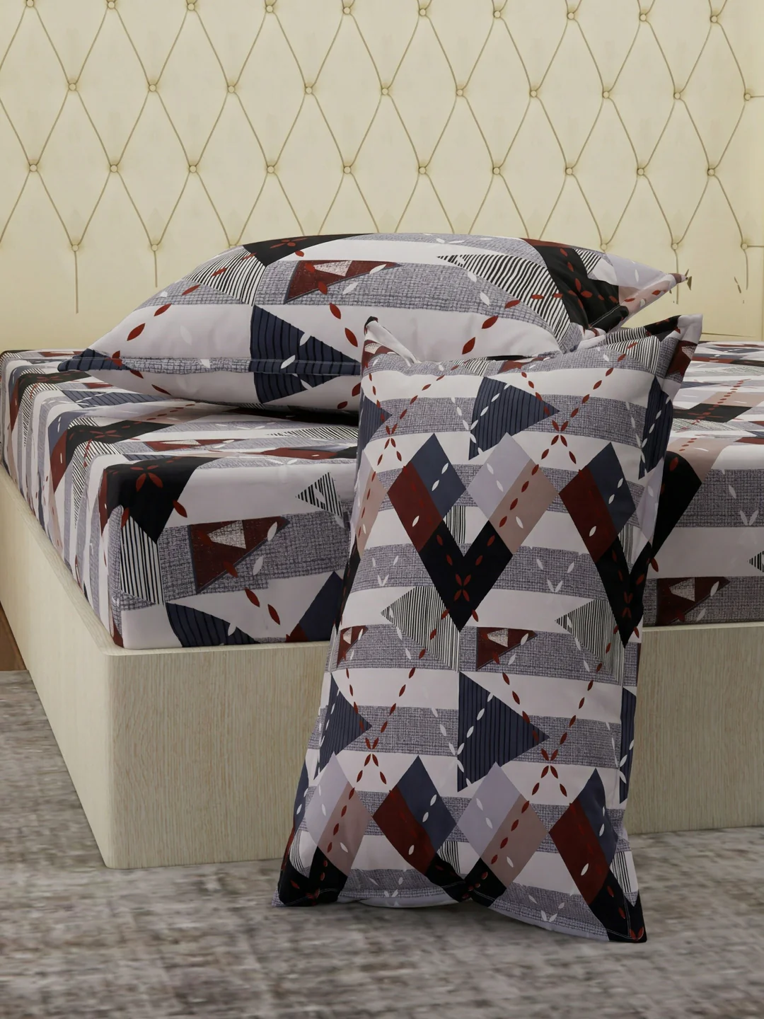 130 GSM Polyester Double Bed Bedsheet with 2 Pillow Covers Fashnik Collection - Image 5