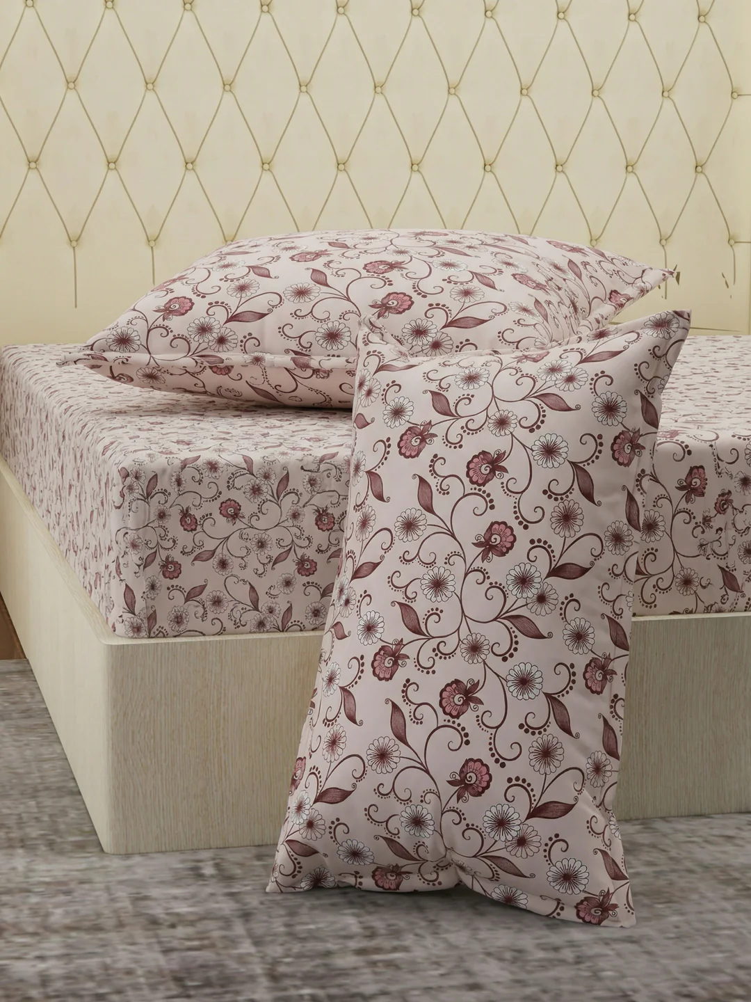 130 GSM Polyester Double Bed Bedsheet with 2 Pillow Covers Fashnik Collection - Image 5