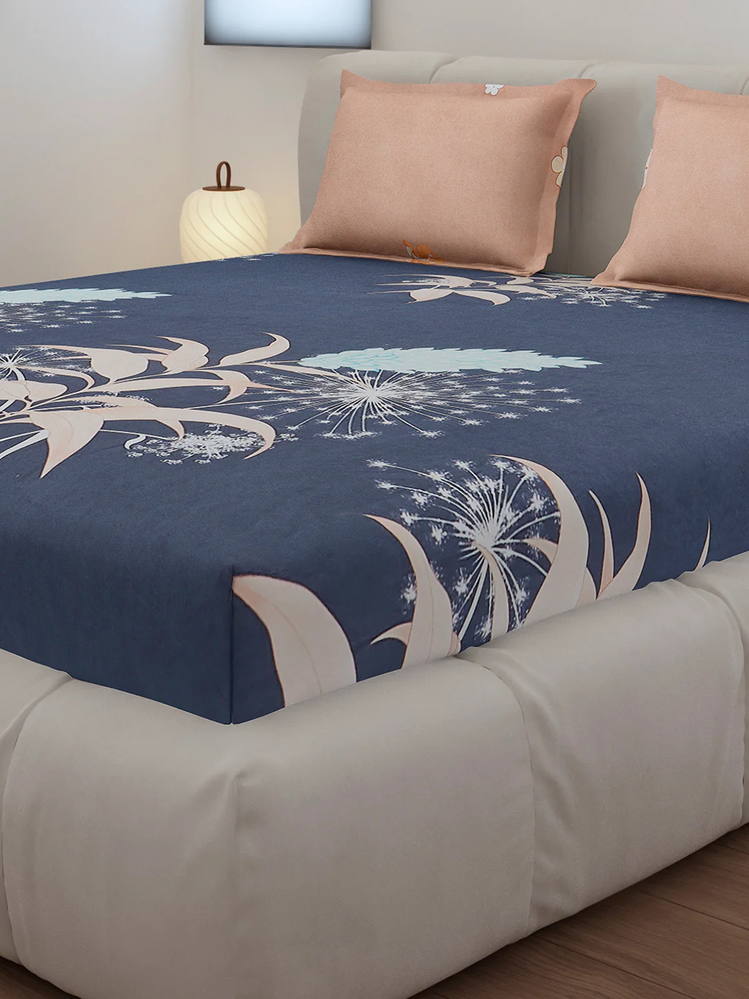 130 GSM Polyester King Size 1 Bedsheet with 2 Pillow Covers (Stanley) - Image 4
