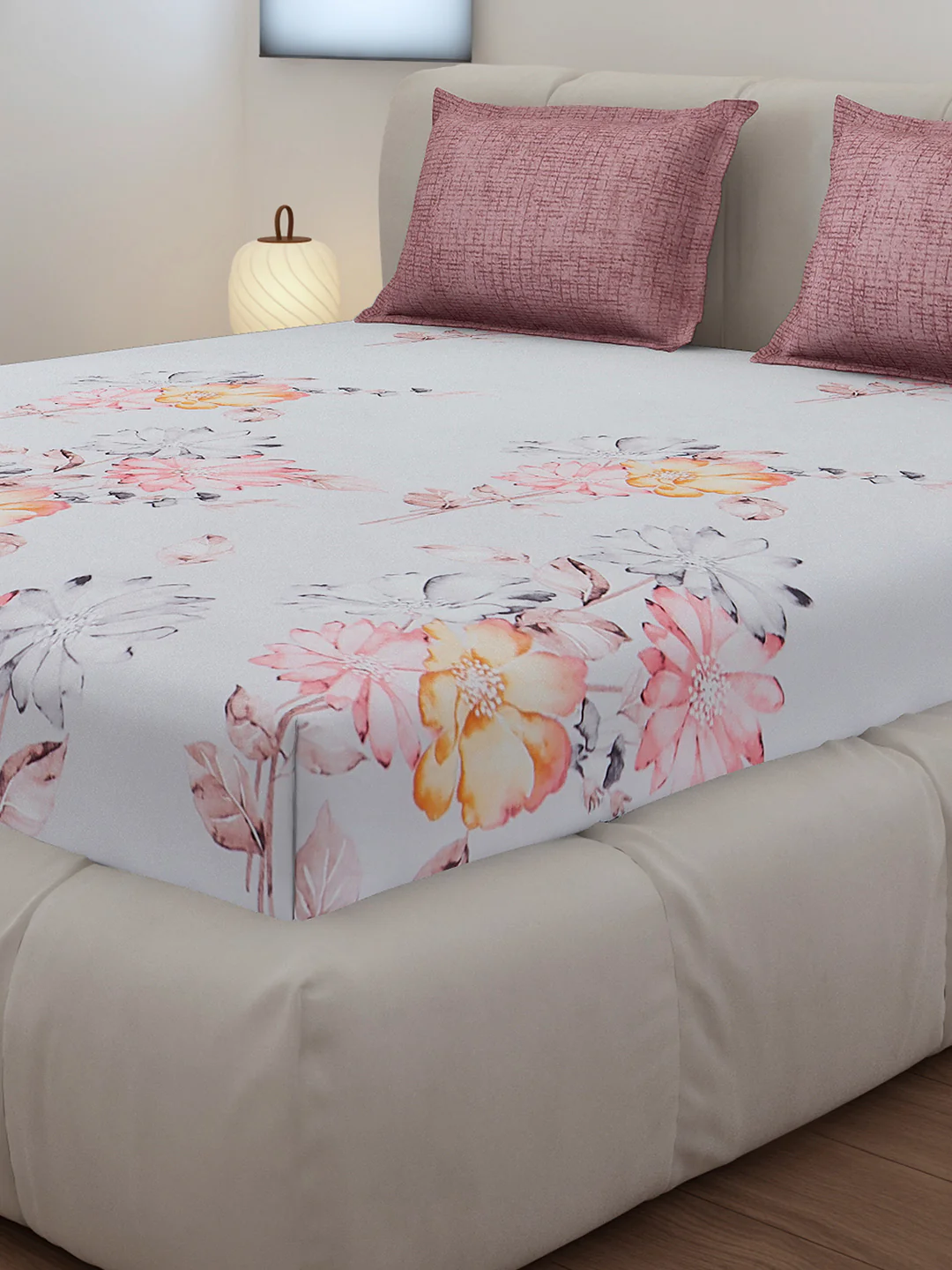 130 GSM Polyester King Size 1 Bedsheet with 2 Pillow Covers (Stanley) - Image 4