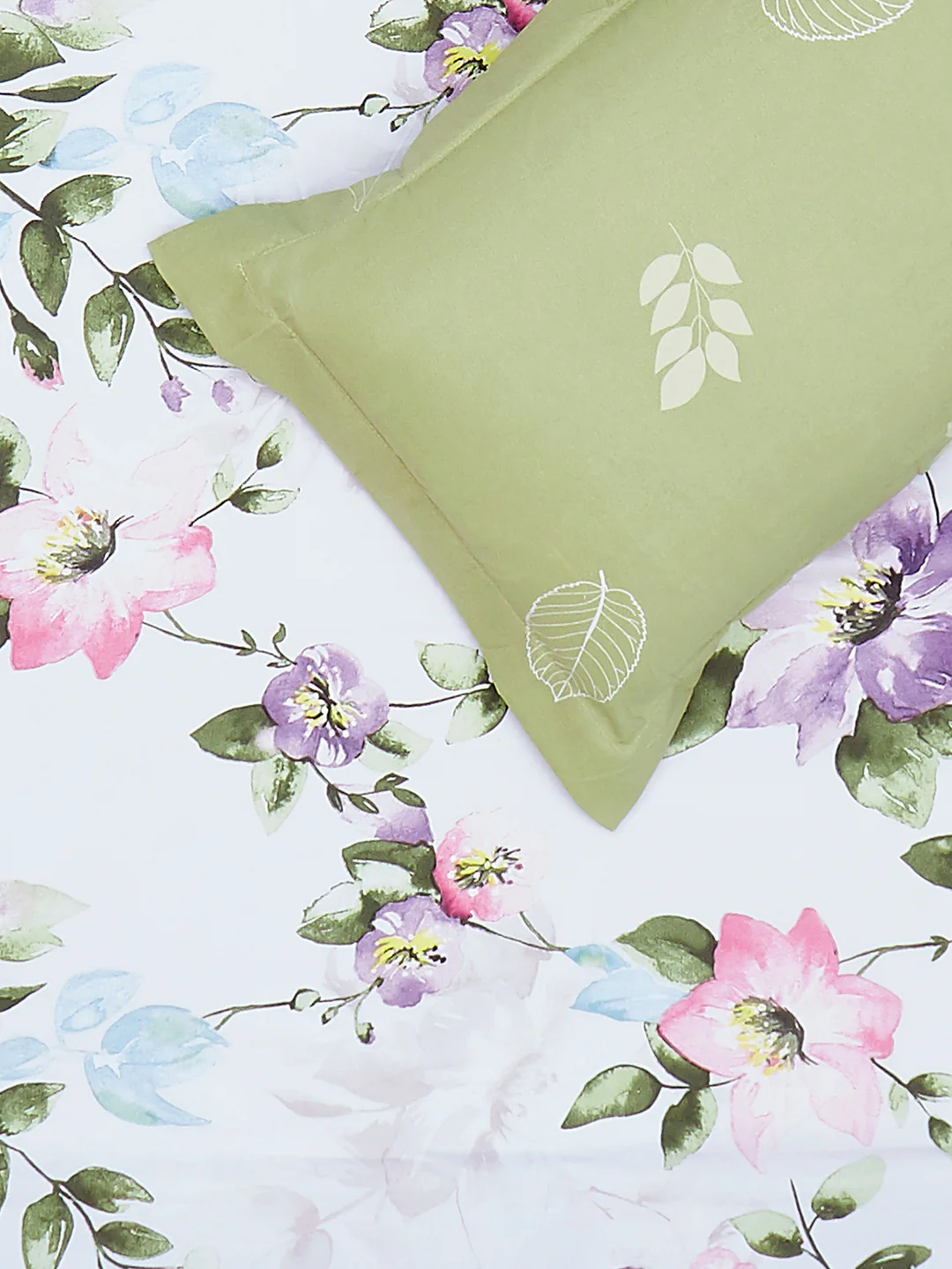 130 GSM Polyester King Size 1 Bedsheet with 2 Pillow Covers (Stanley) - Image 5