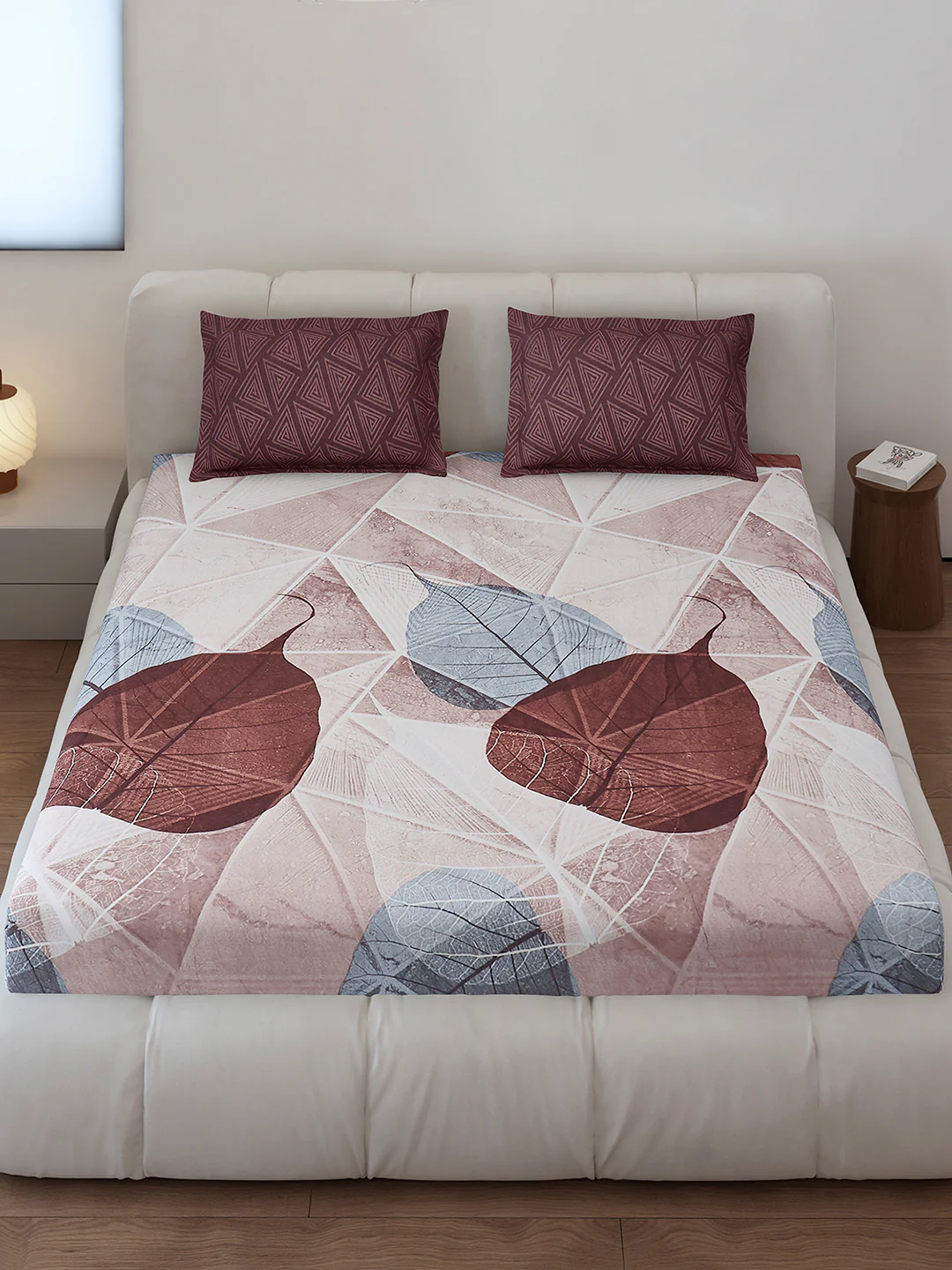 130 GSM Polyester King Size 1 Bedsheet with 2 Pillow Covers (Stanley) - Image 2