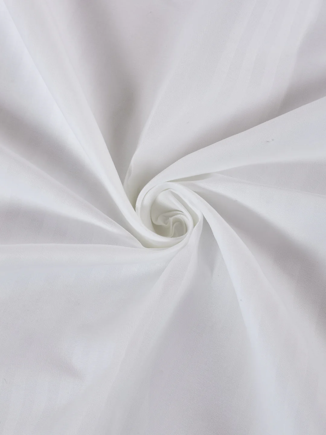 130 GSM Polyester King Size Bedsheet with 2 Pillow Covers Hotel Essential Collection - Image 8