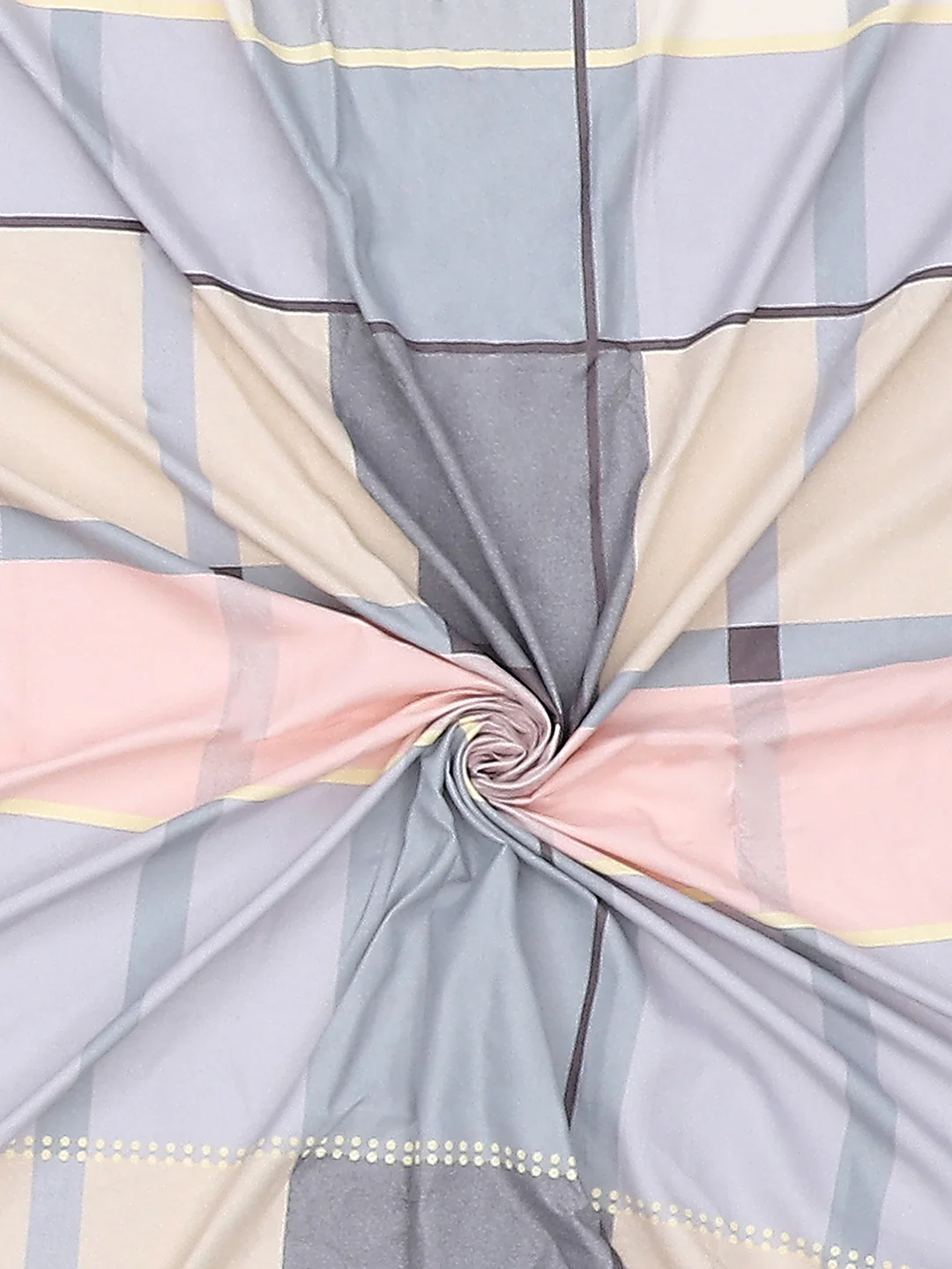 140 GSM Polyester Double Bed Bedsheet with 2 Pillow Covers - Image 9