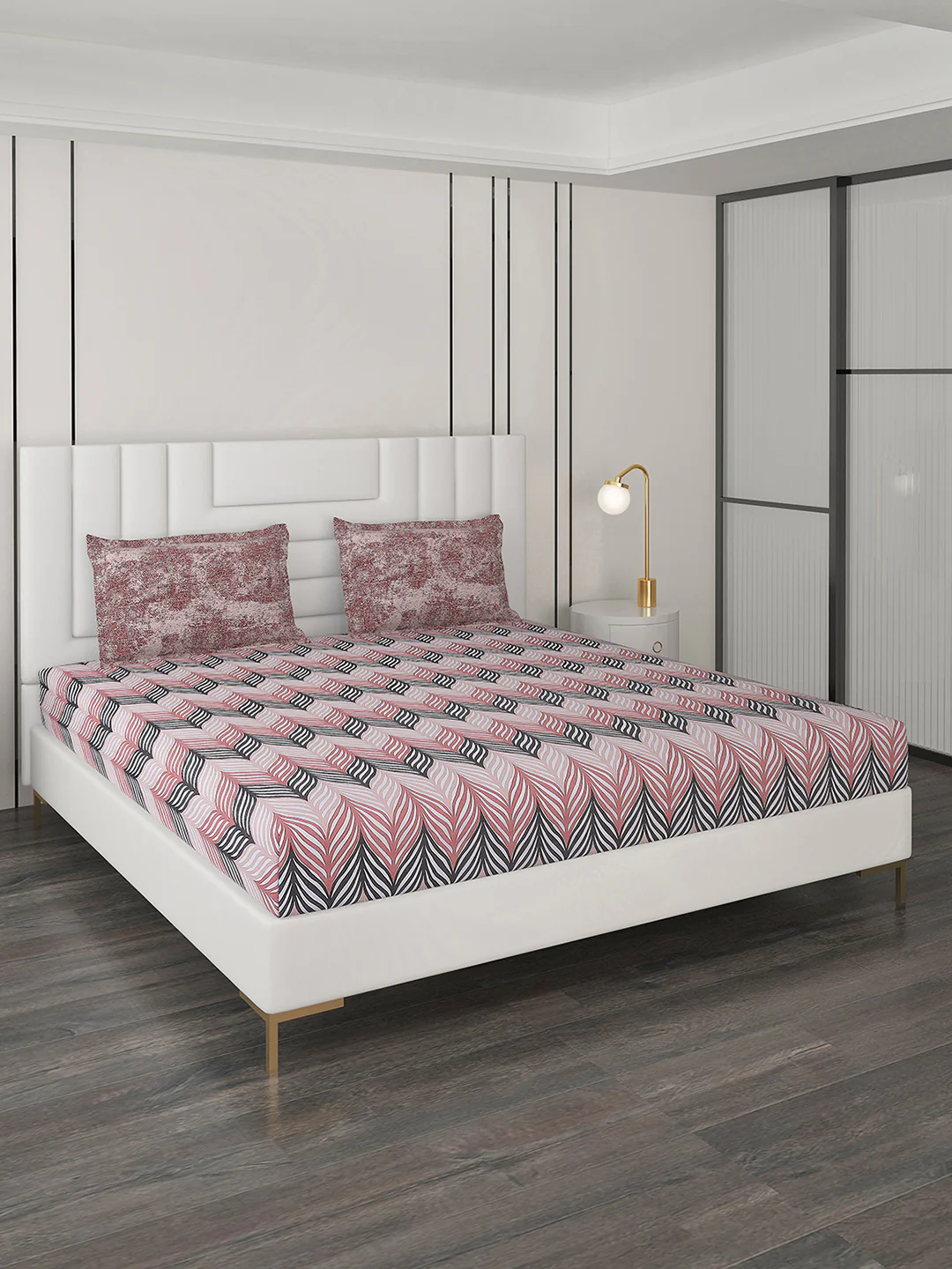 144 TC Cotton Double Bedsheet with 2 Pillow Covers - Image 2