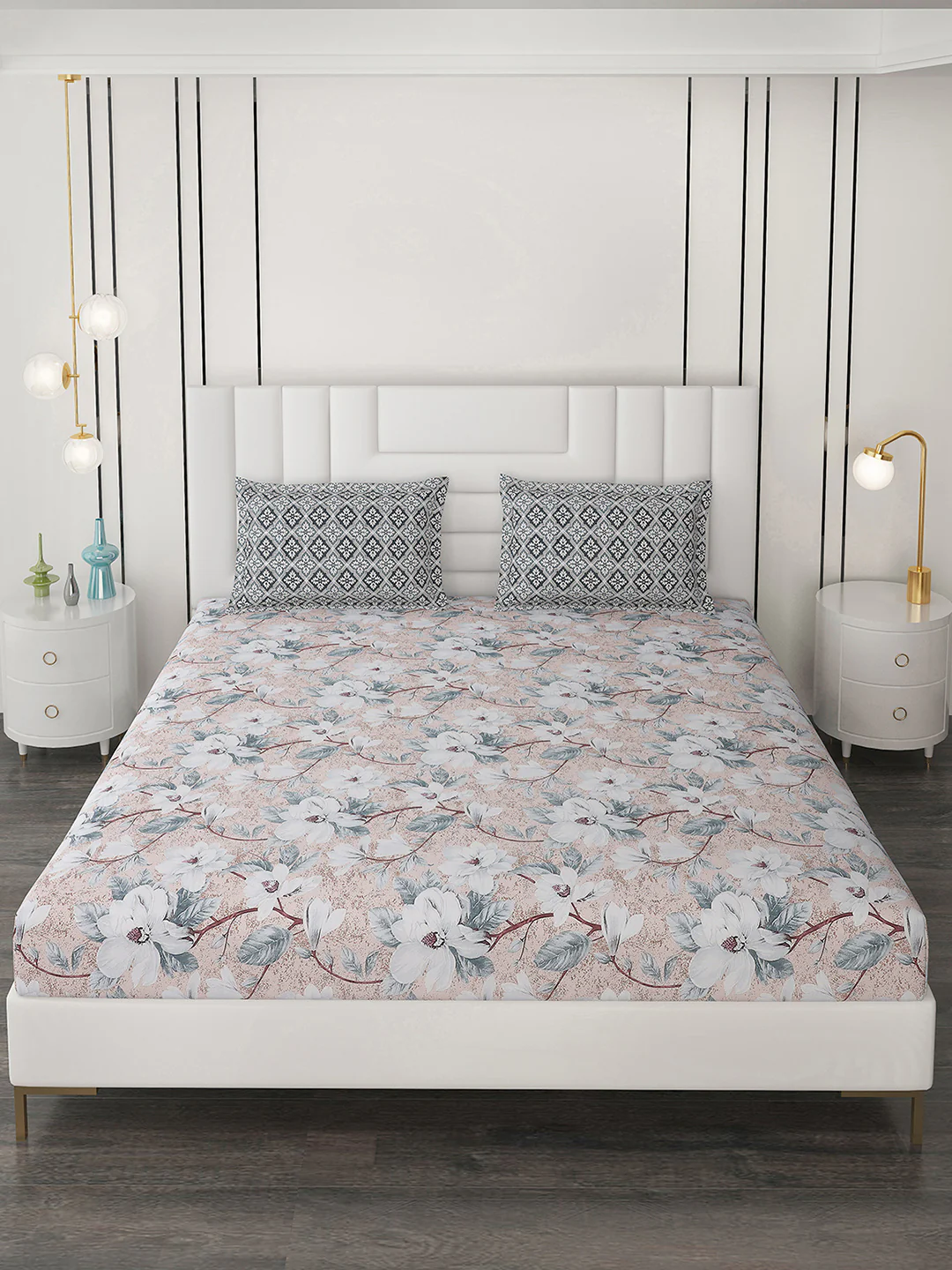144 TC Cotton Double Bedsheet with 2 Pillow Covers - Image 2