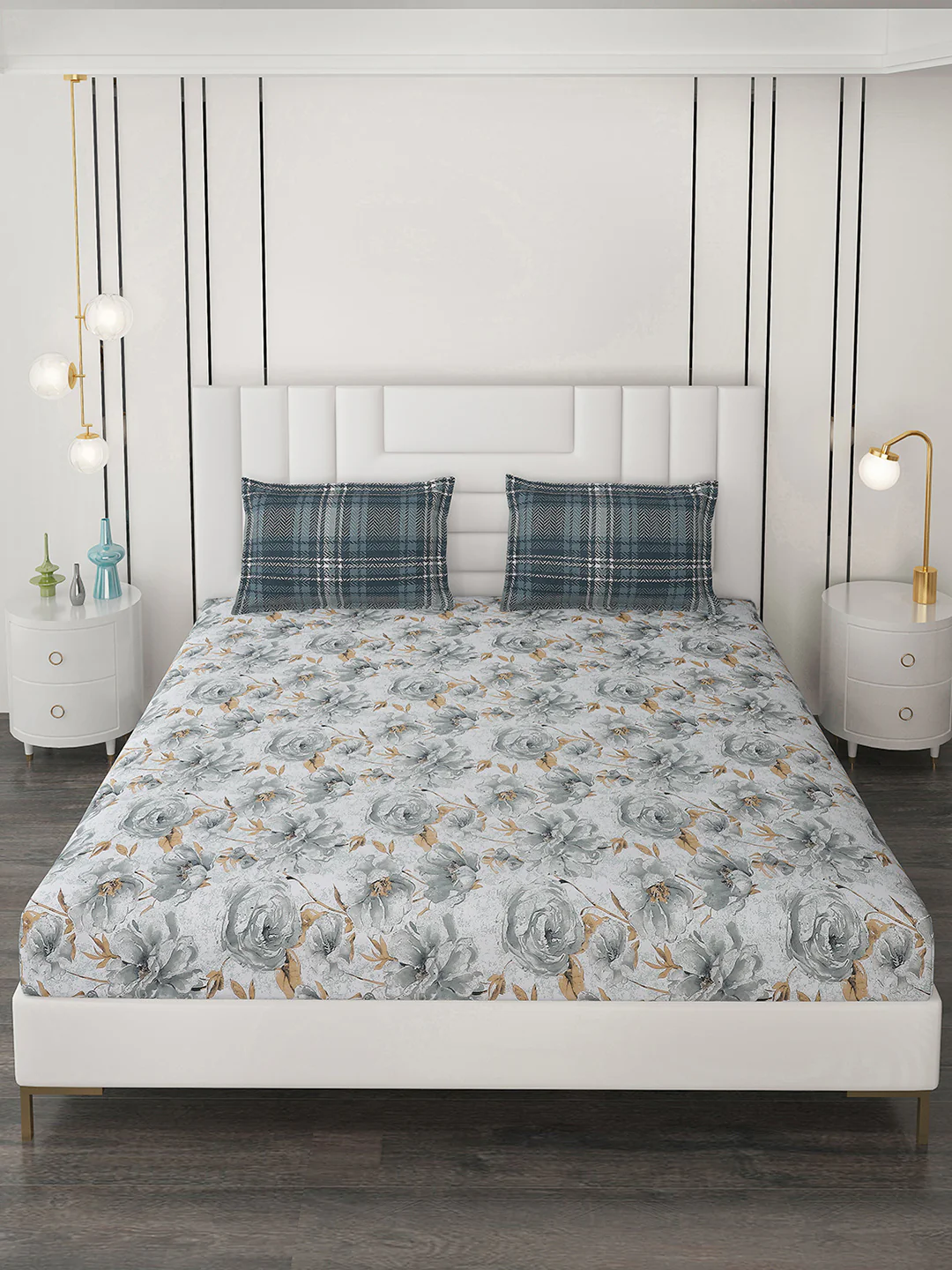 144 TC Cotton Double Bedsheet with 2 Pillow Covers - Image 2