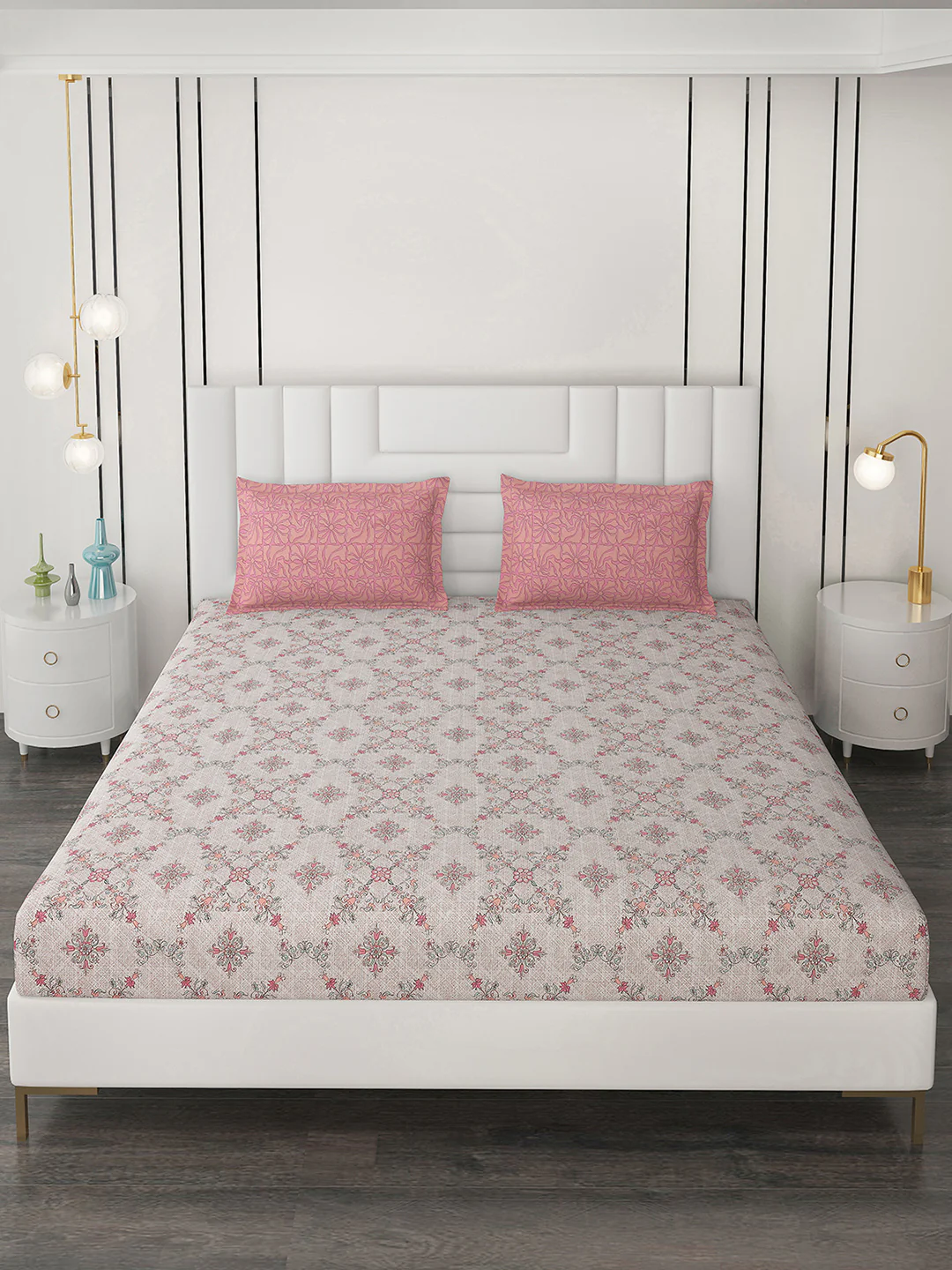 144 TC Cotton Double Bedsheet with 2 Pillow Covers - Image 2