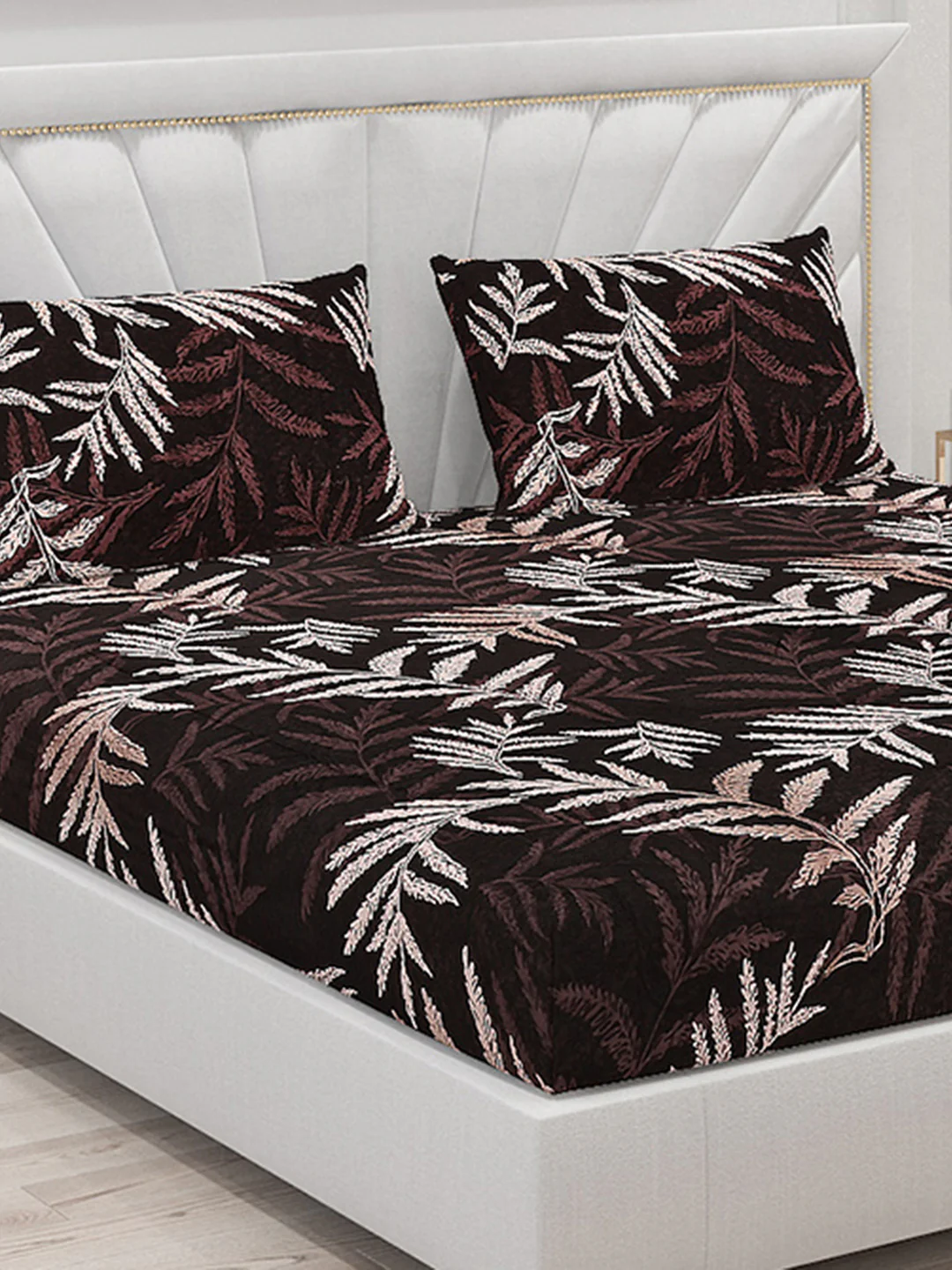 145 GSM Polyester Double Bed Bedsheet with 2 Pillow Covers - Image 5