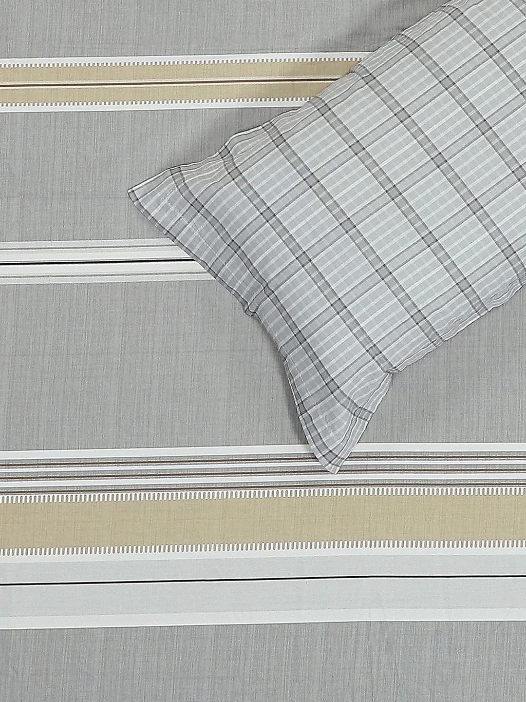 200 TC Cotton Double Bed 1 Bedsheet with 2 Pillow Covers (Ramona) - Image 5