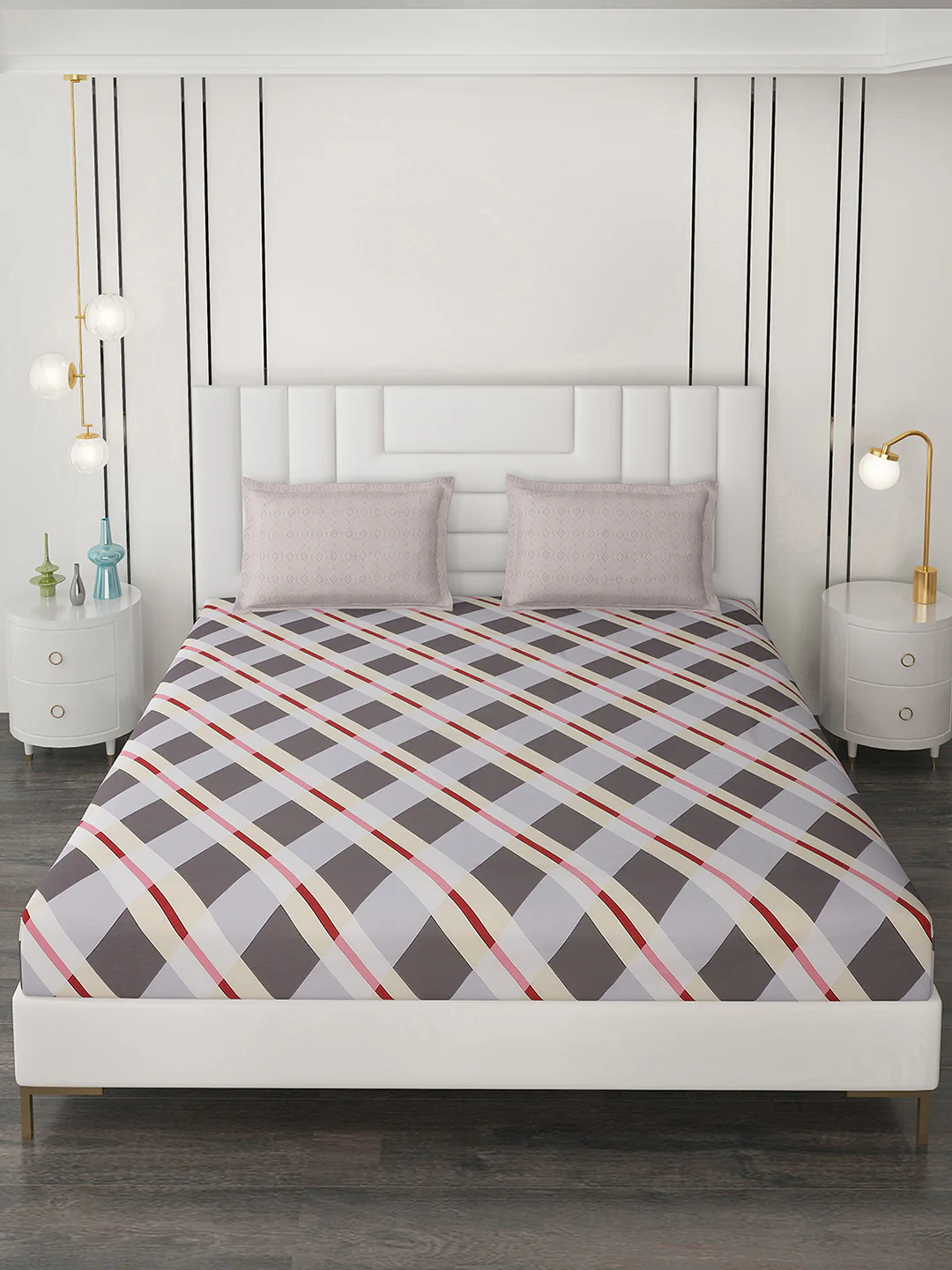 200 TC Cotton Double Bedsheet with 2 Pillow Covers - Image 3