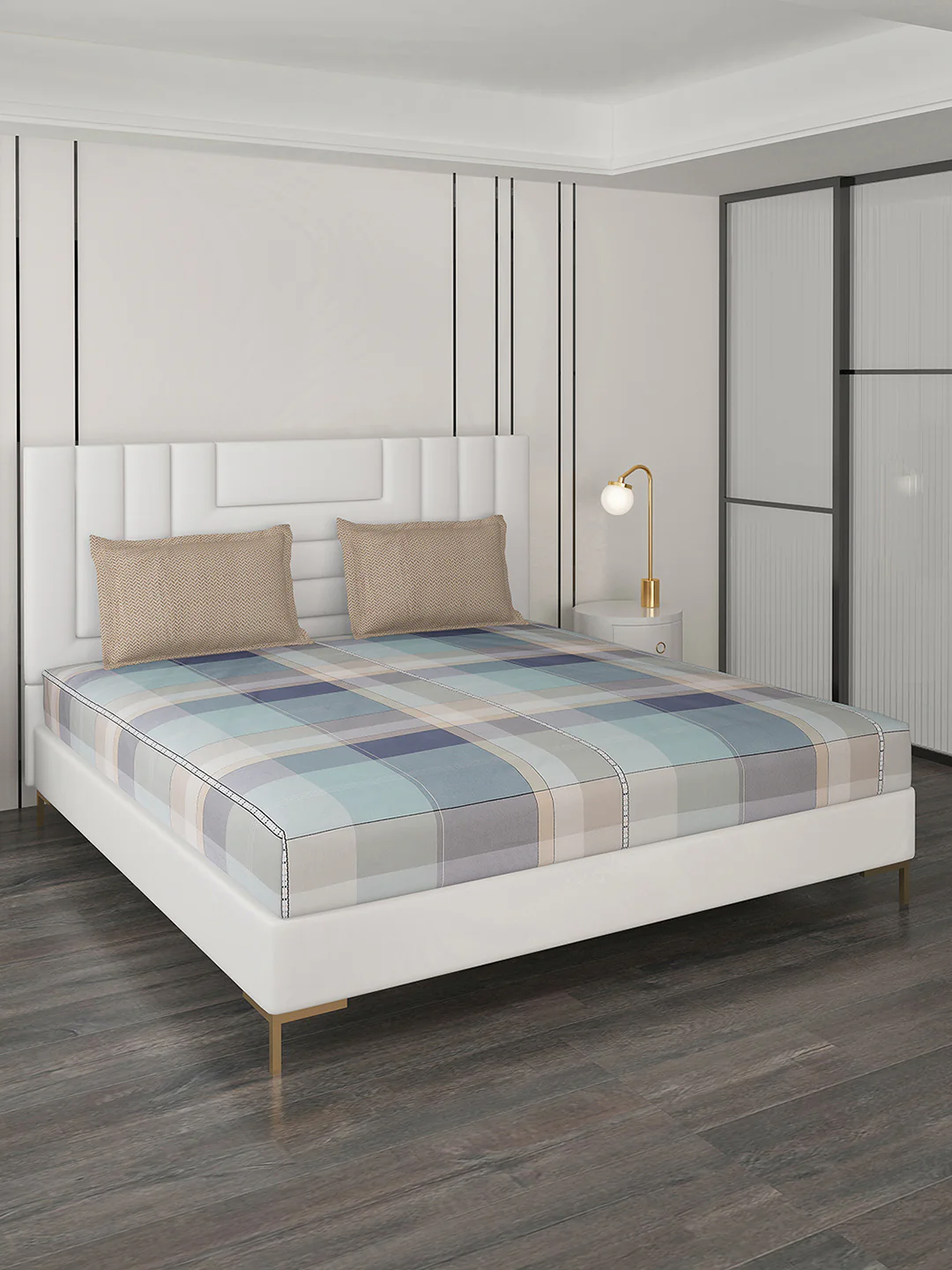 200 TC Cotton Double Bedsheet with 2 Pillow Covers - Image 2