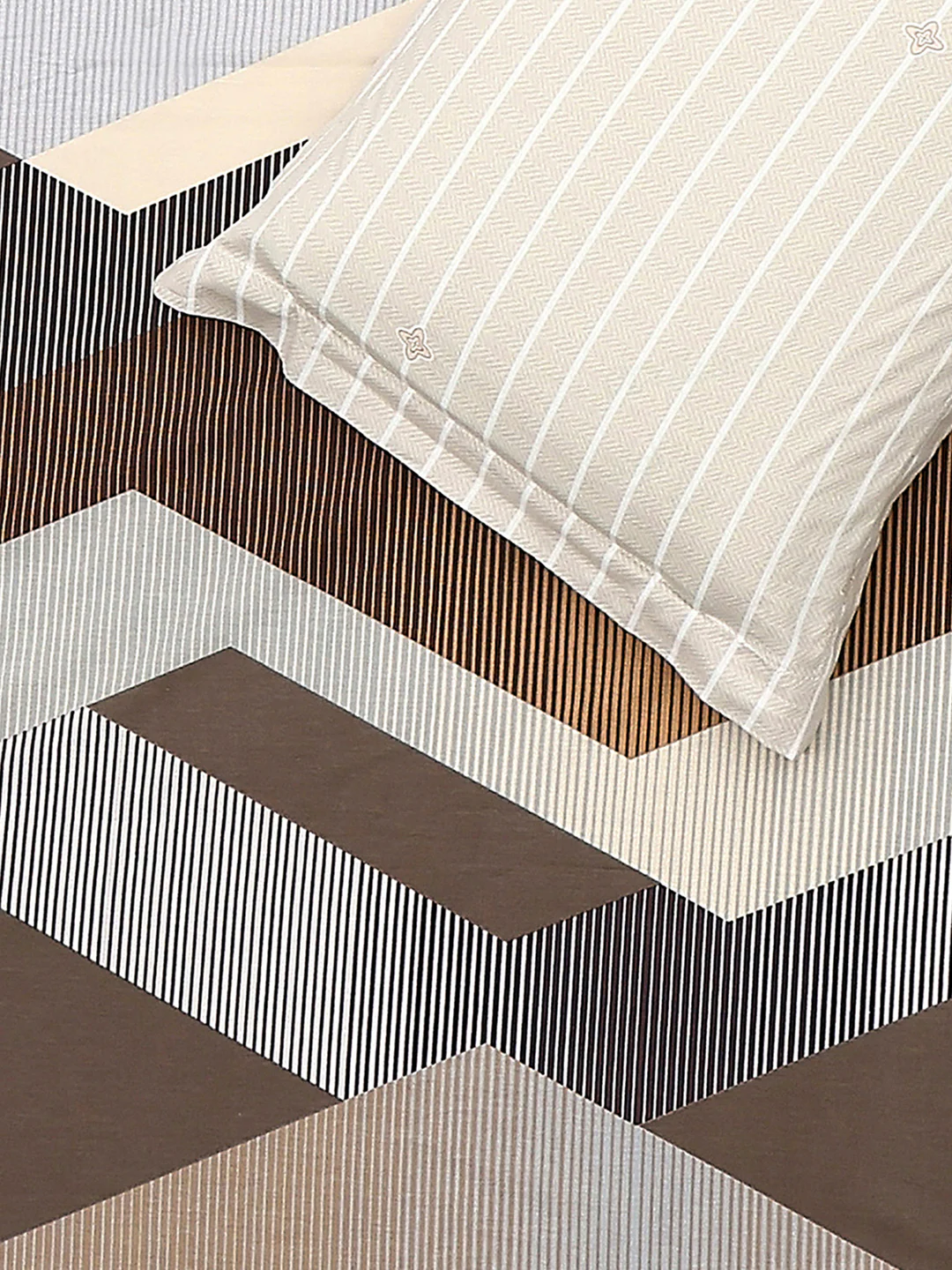 210 TC Cotton Double Bed 1 Bedsheet with 2 Pillow Covers (Ramona) - Image 5