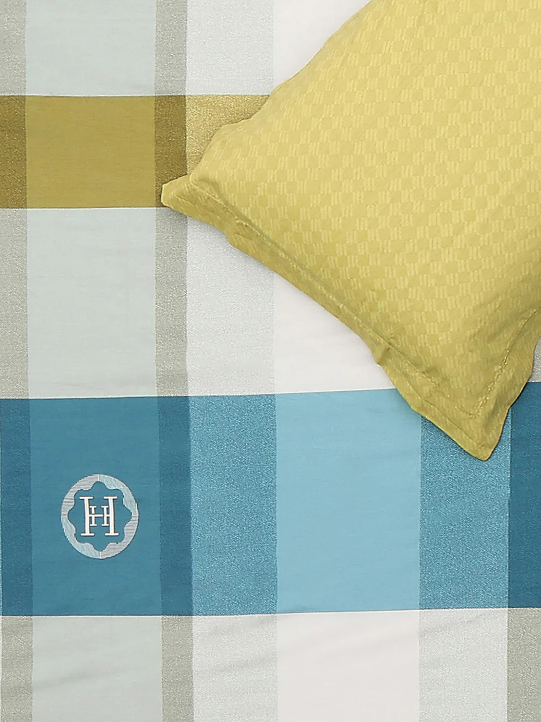 210 TC Cotton Double Bed 1 Bedsheet with 2 Pillow Covers (Ramona) - Image 5