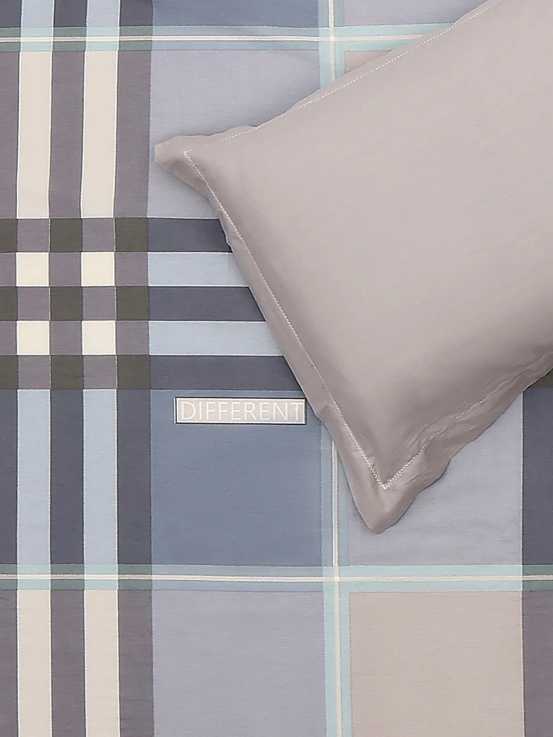 210 TC Cotton Double Bed 1 Bedsheet with 2 Pillow Covers (Ramona) - Image 5