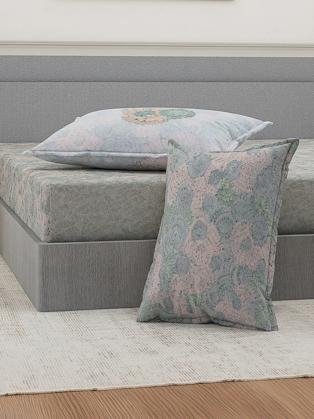 Luxury 300 TC Pure Cotton King Size Bedsheet with 4 Pillow Covers Brush & Bloom Collection - Image 5