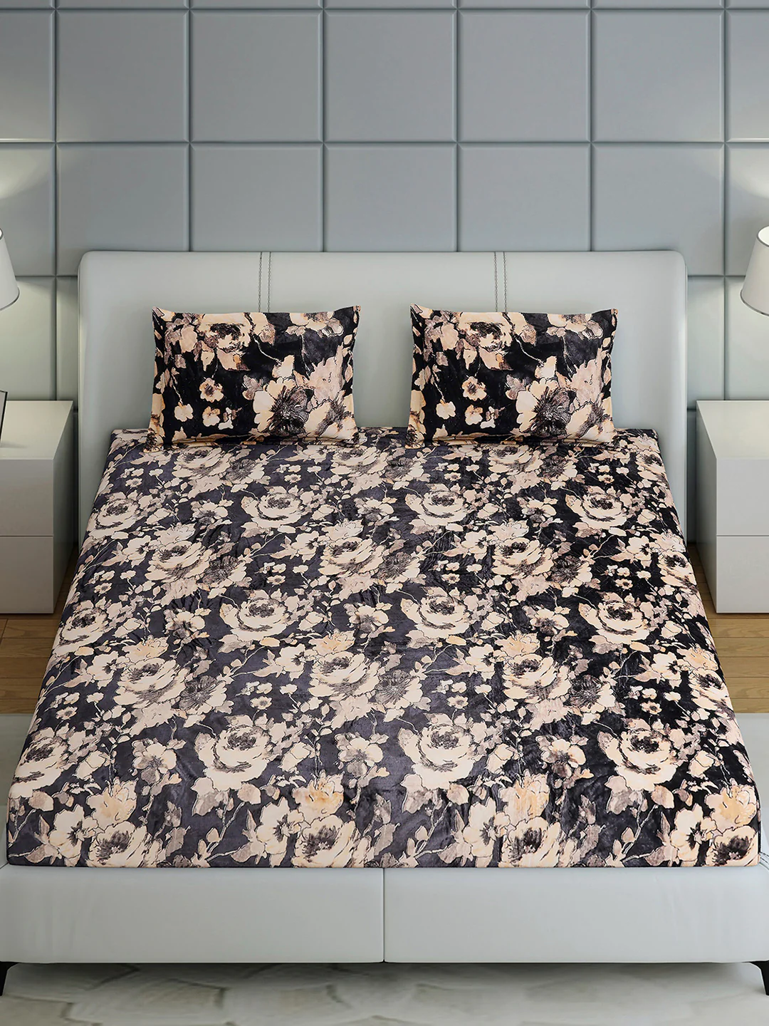 349 GSM Polyester King Bed 1 Bedsheet with 2 Pillow Cover (Carnival) - Image 3