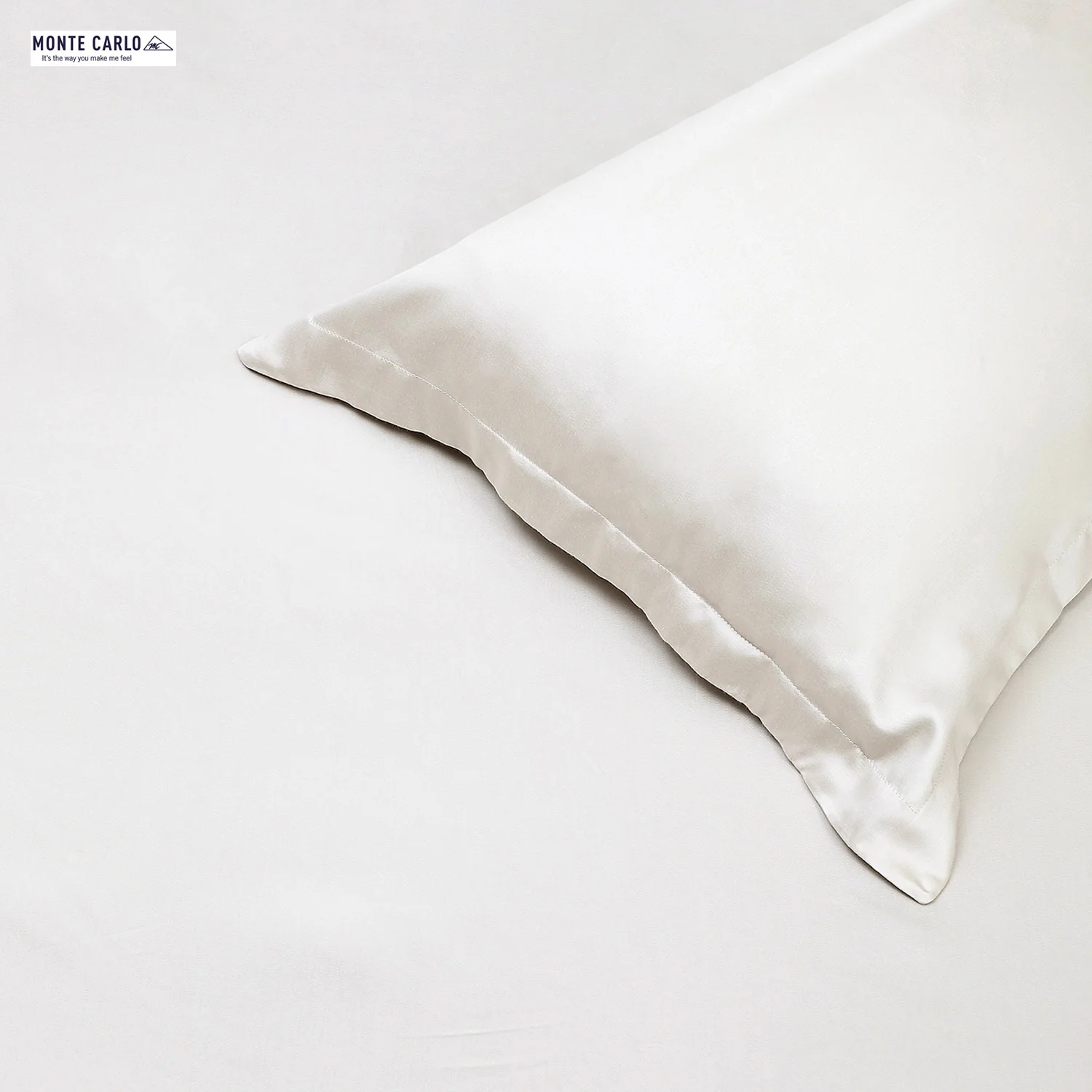 400 TC Cotton Double Bedsheet with 2 Pillow Covers - Image 5