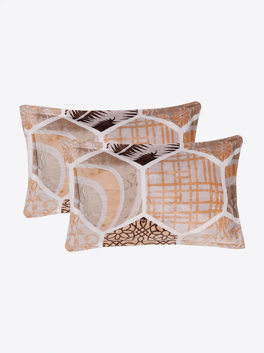 487 GSM Polyester Double Bed 1 Bedsheet, 2 Pillow Cover & 2 Cushion Case (Pristine 4 Pcs Set) - Image 8
