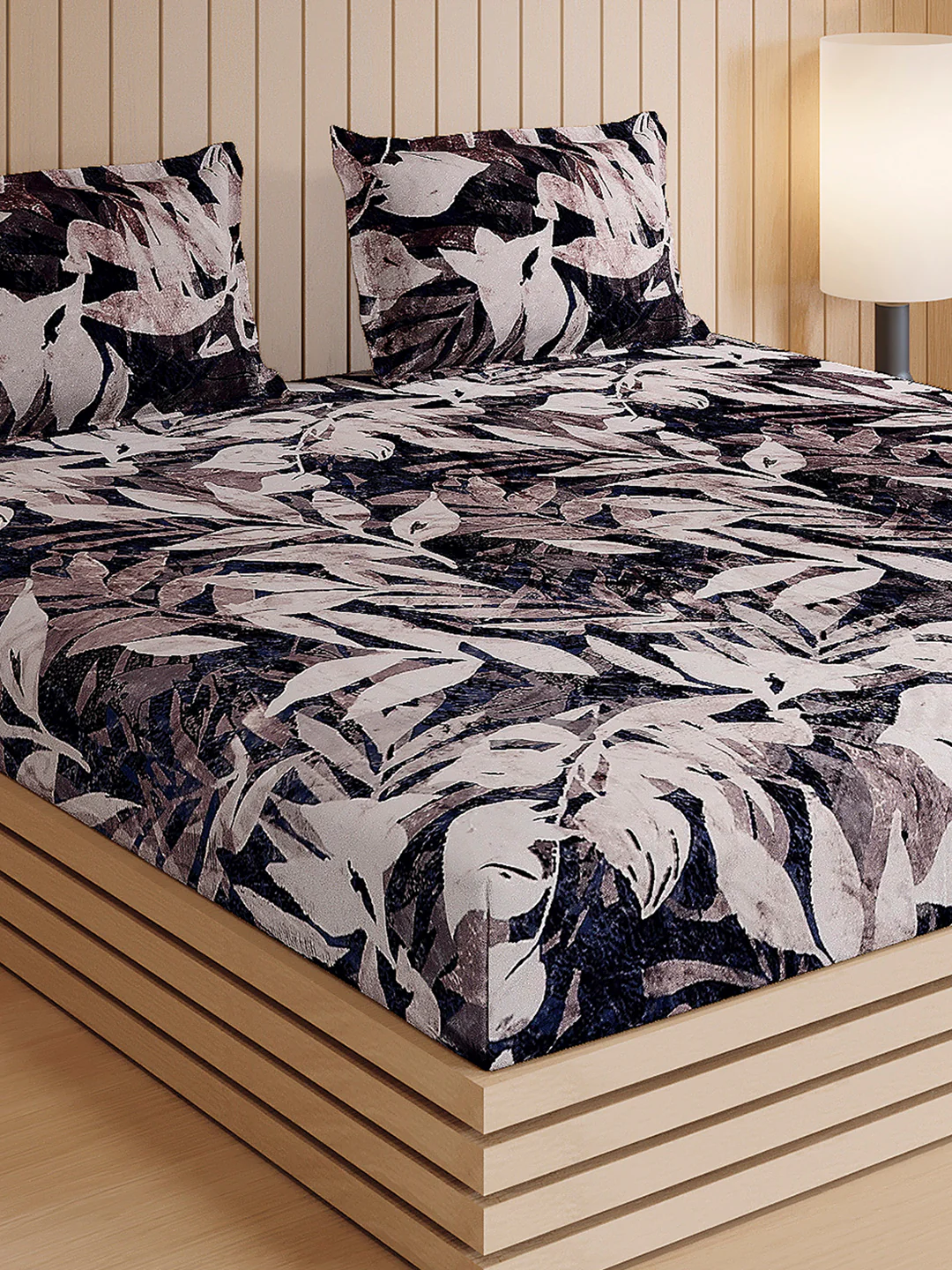 904 GSM Polyester Double Bed 1 Bedsheet, 1 Duvet Cover & 2 Pillow Cover (Meteor 4 Pcs Set) - Image 8
