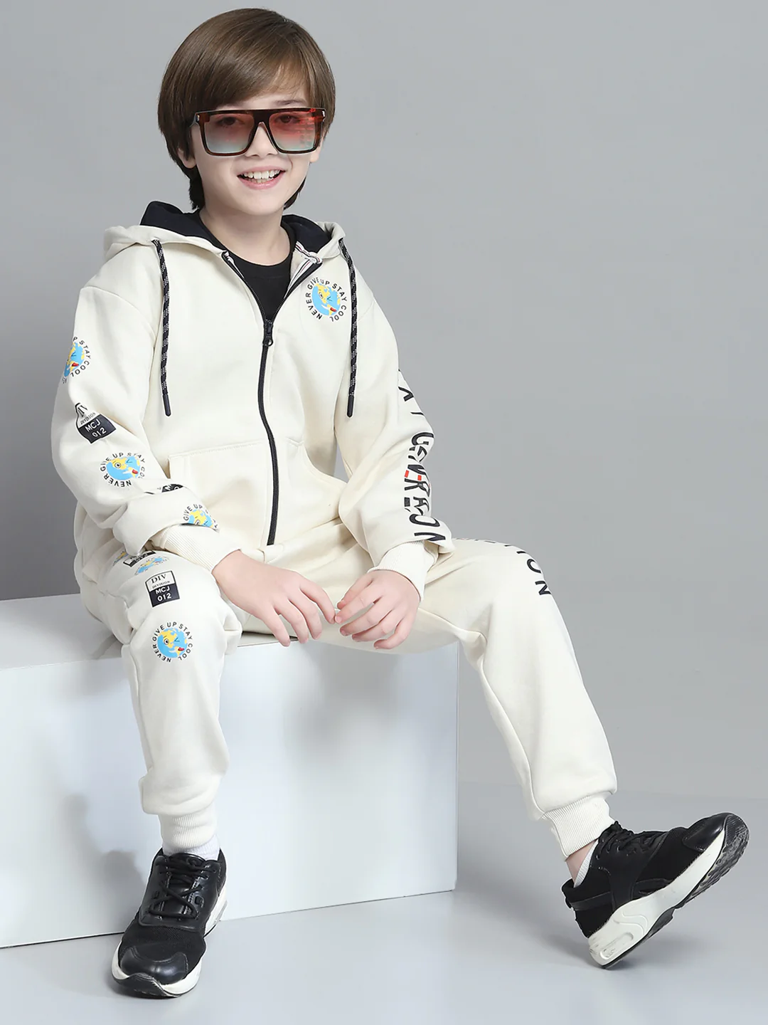 Boys Beige Printed Hooded Full Sleeve Tracksuit - Image 2