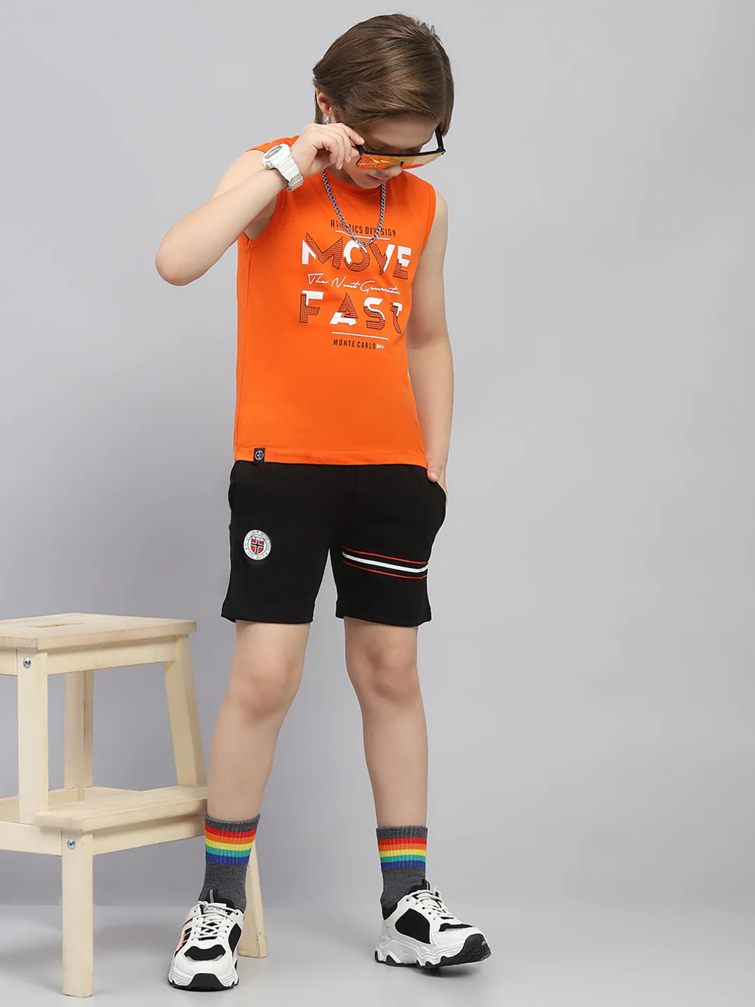 Boys Black Printed Regular Fit Bermuda - Image 2