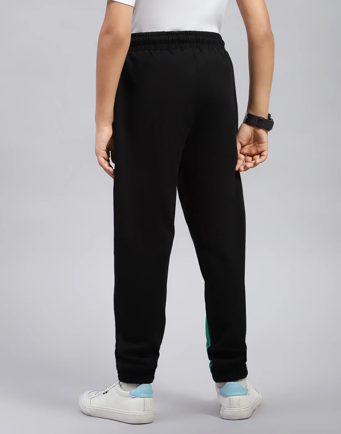 Boys Black Printed Regular Fit Lower - Image 5
