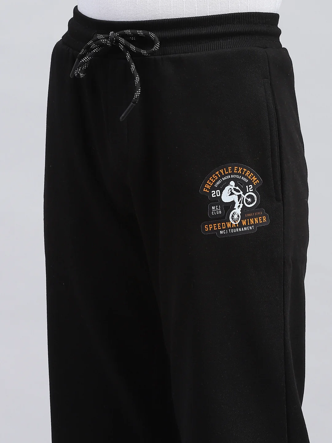 Boys Black Printed Regular Fit Lower - Image 6
