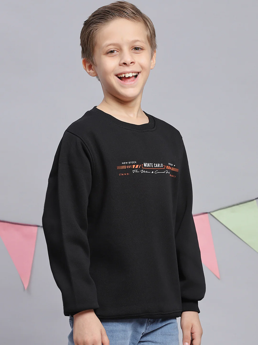 Boys Black Printed Round Neck Full Sleeve Sweatshirt - Image 4