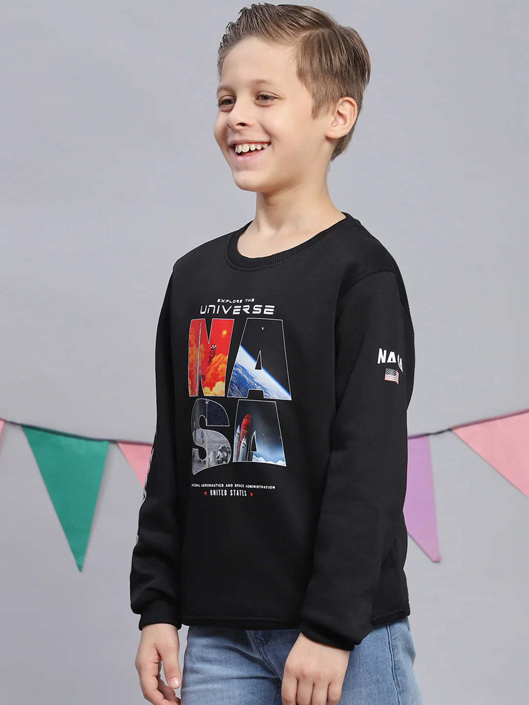 Boys Black Printed Round Neck Full Sleeve Sweatshirt - Image 3