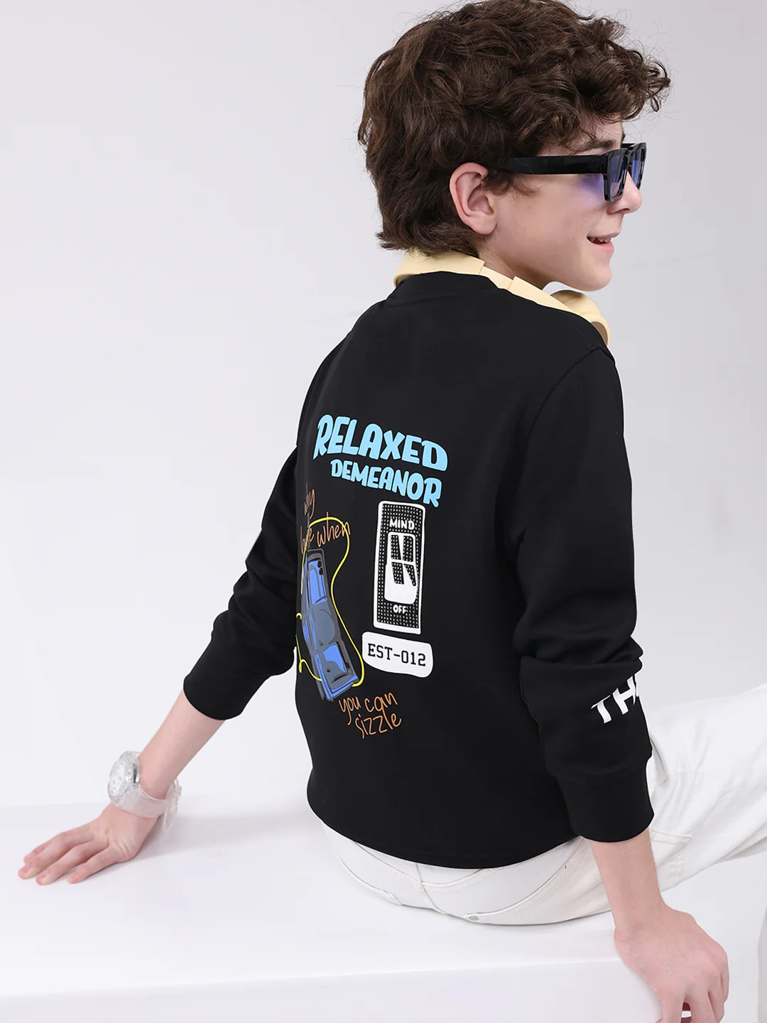 Boys Black Printed Round Neck Full Sleeve Sweatshirt - Image 6